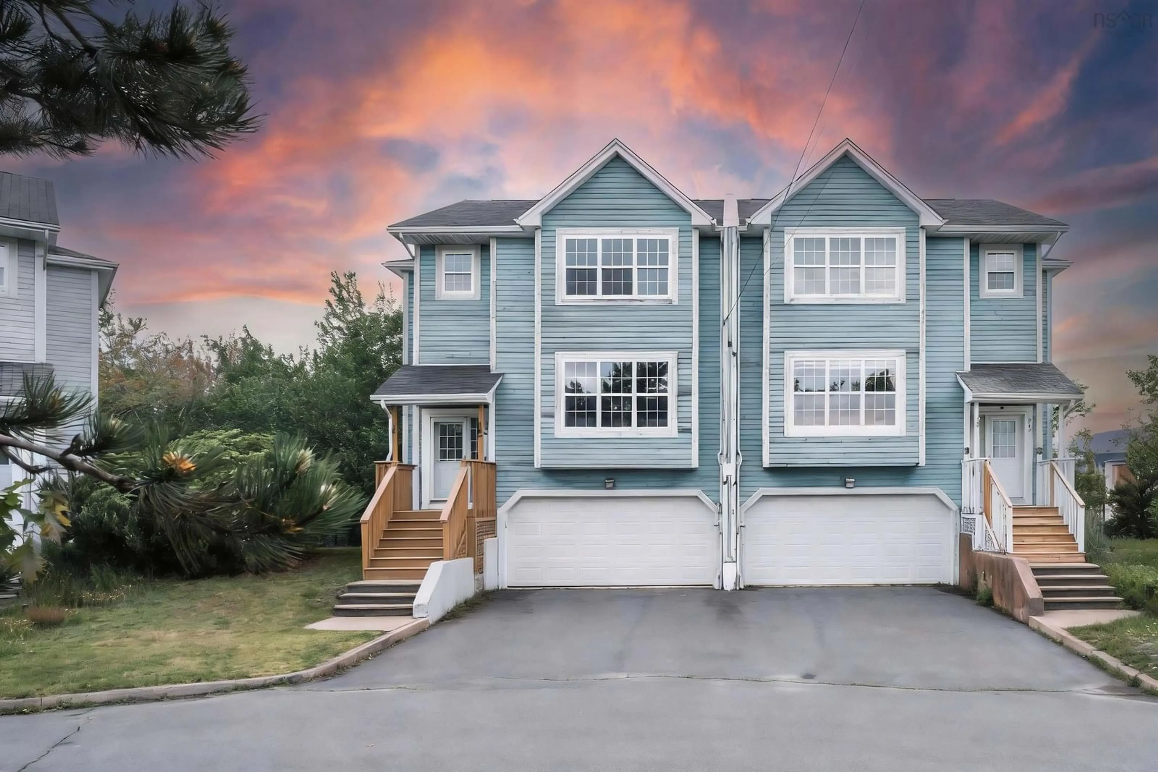 Home with vinyl exterior material, street for 560 Parkland Dr, Halifax Nova Scotia B3S 1S6