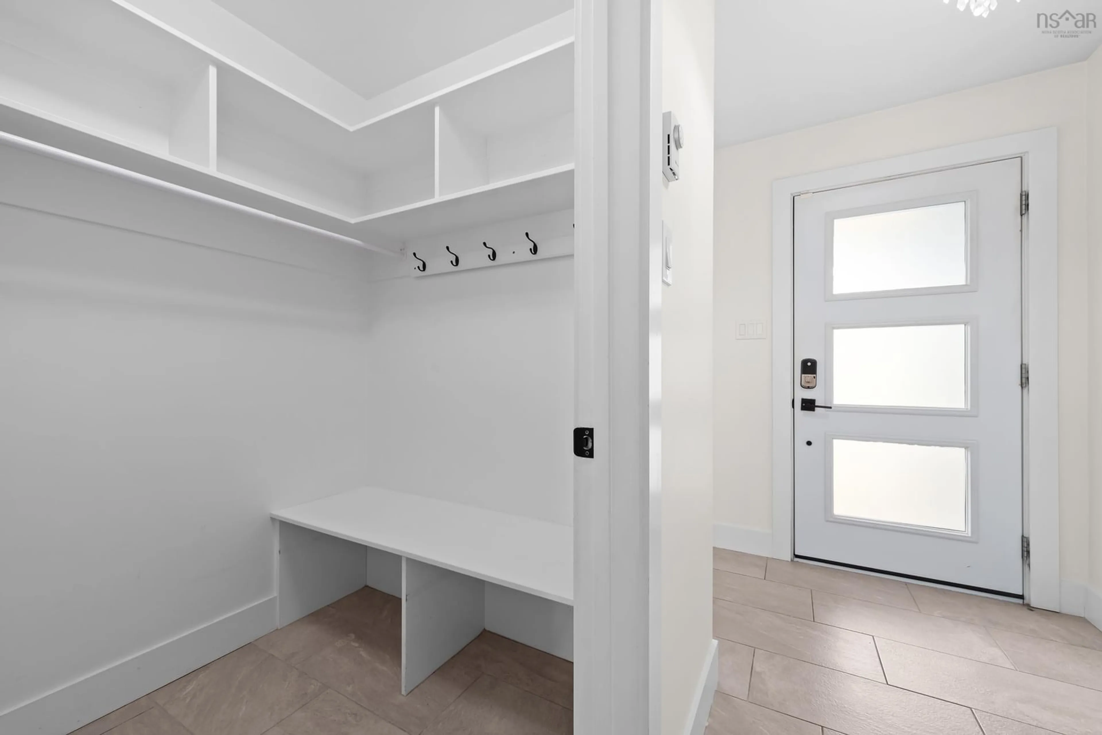 Indoor entryway for 36 Innsbrook Way, Bedford Nova Scotia B4B 0X6