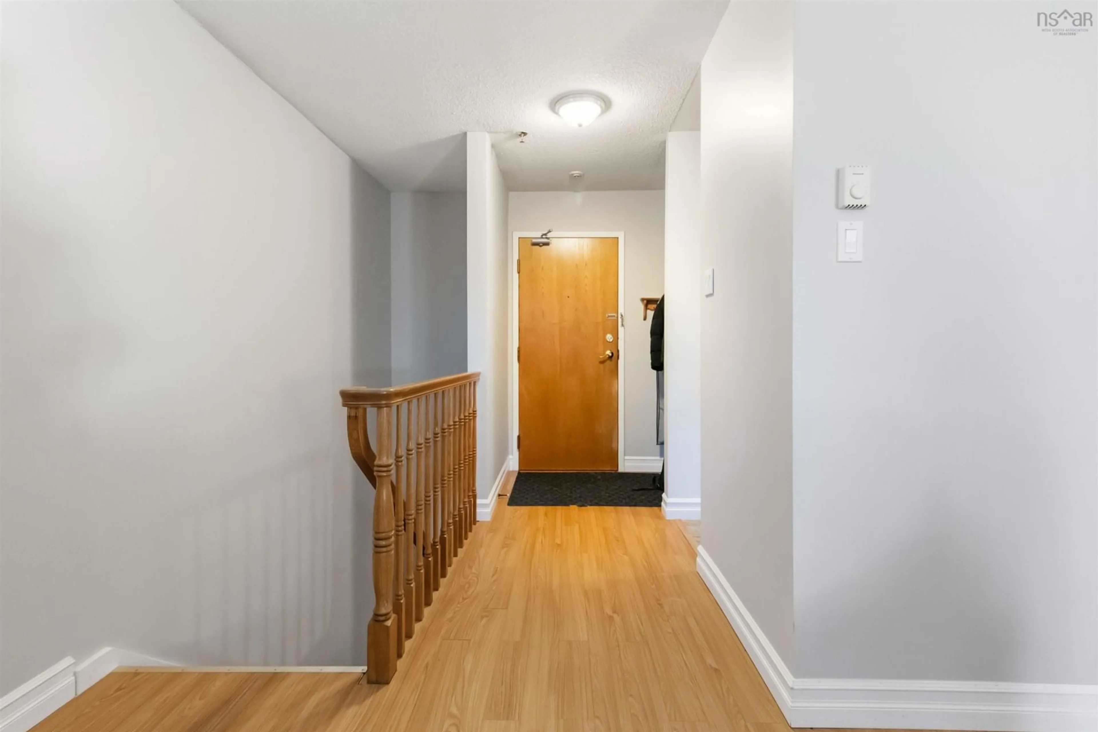 Indoor foyer for 75 Collins Grove #107, Dartmouth Nova Scotia B2W 6B3