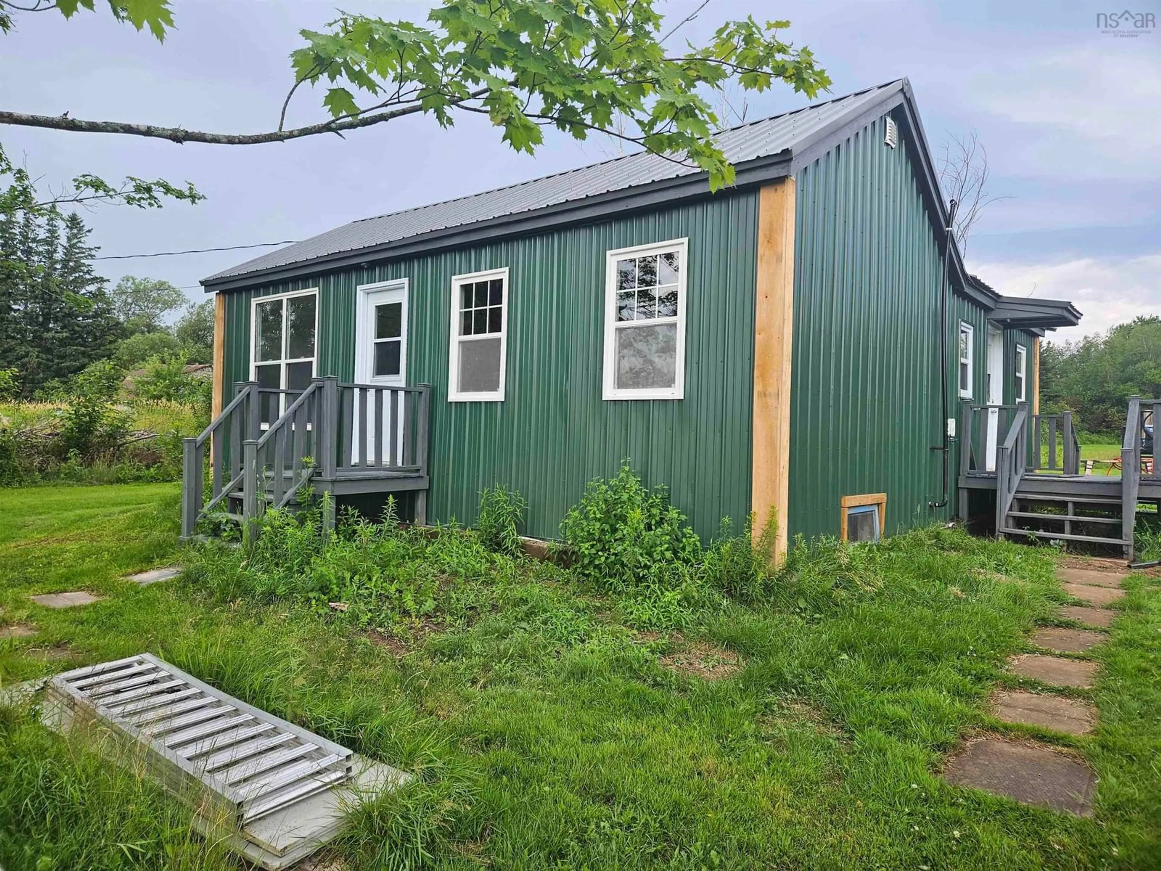 Shed for 1151 Murray Rd, Pugwash Nova Scotia B0K 1L0
