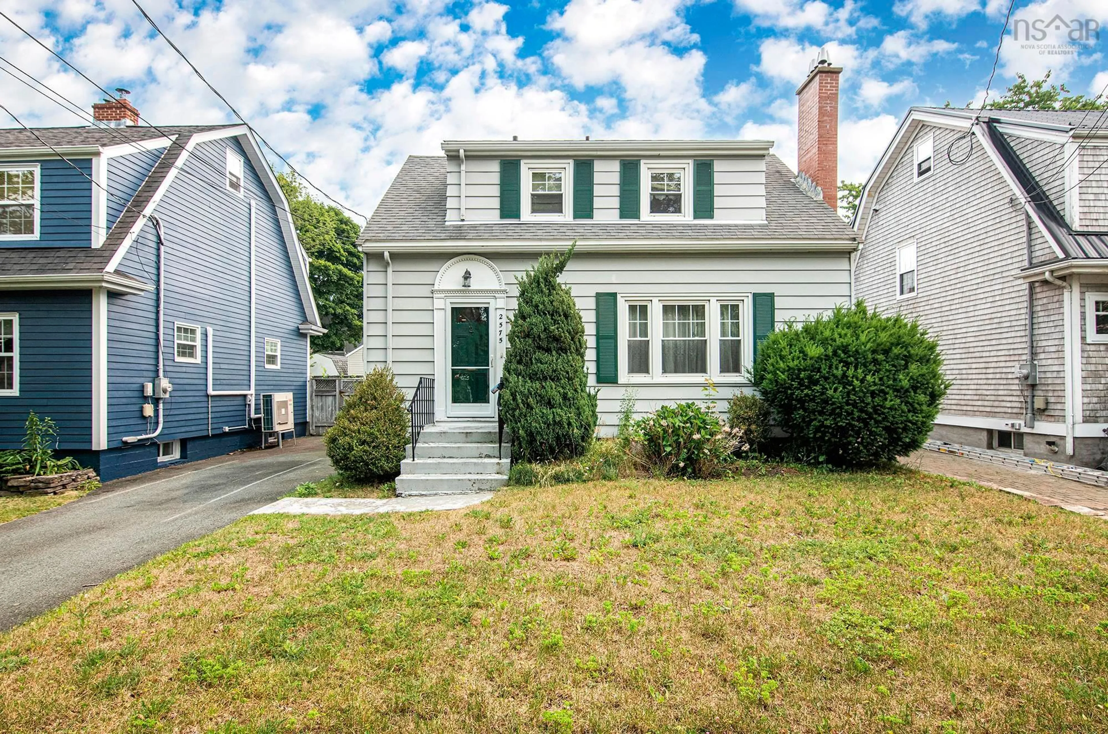 Home with vinyl exterior material, street for 2575 Connaught Ave, Halifax Peninsula Nova Scotia B3L 2Z5