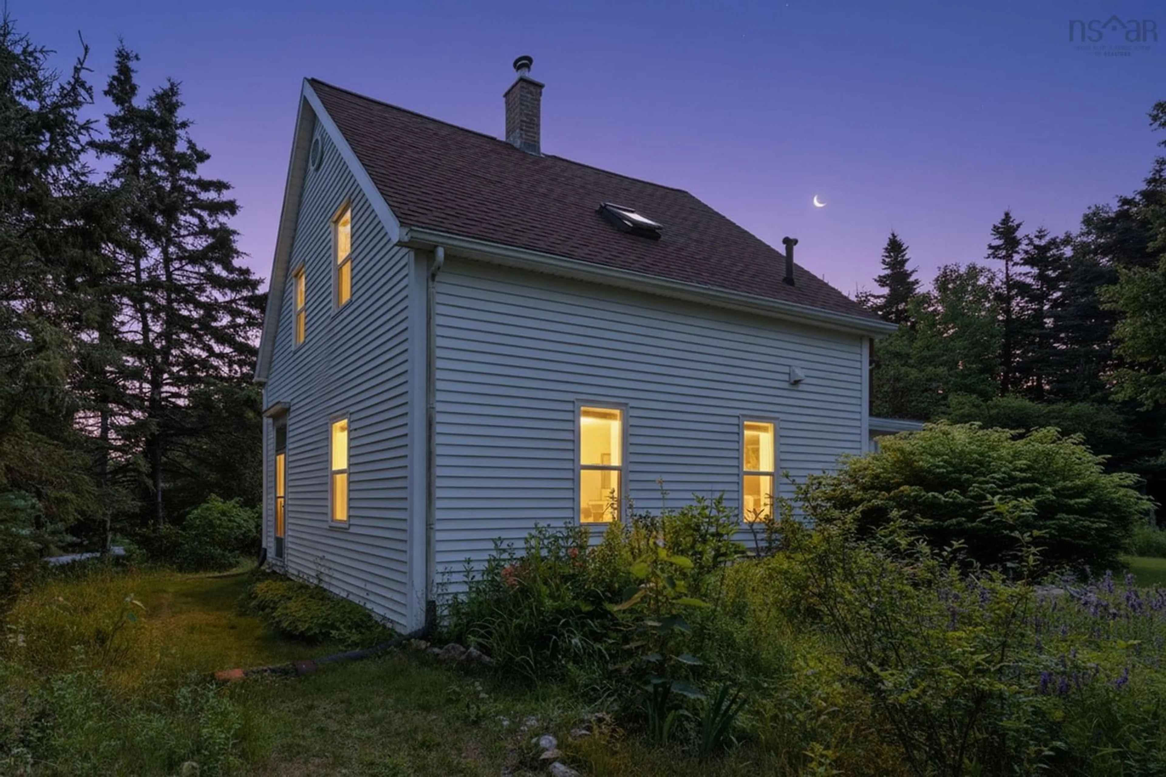 Home with vinyl exterior material, street for 6864 St Margarets Bay Rd, Head Of St. Margarets Bay Nova Scotia B3Z 1X9