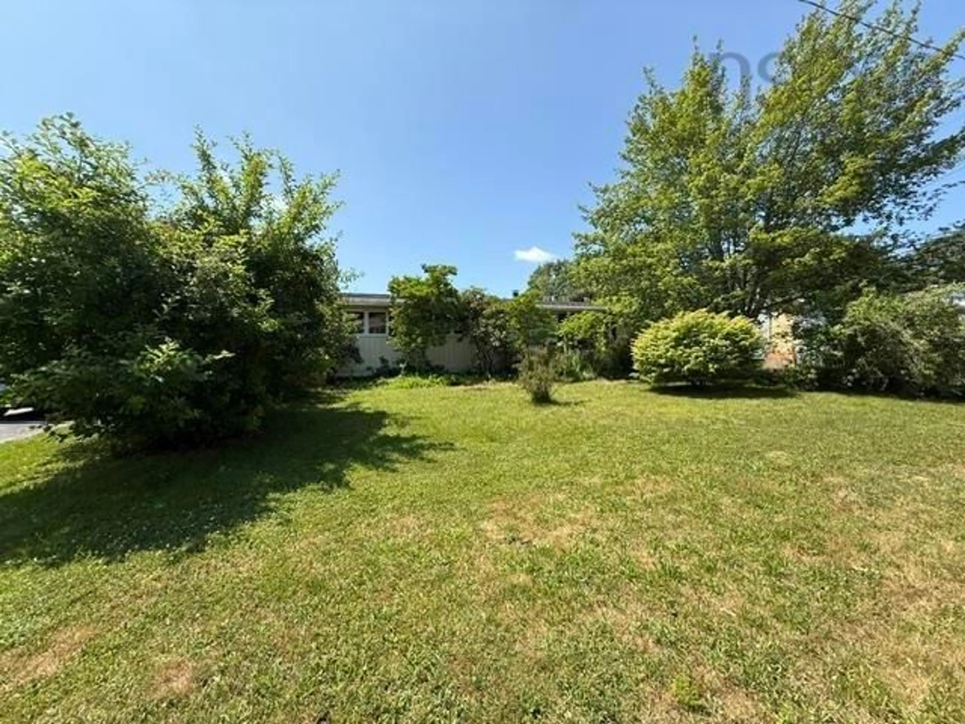 A pic from outside/outdoor area/front of a property/back of a property/a pic from drone, unknown for 12 Balsam Cir, Lower Sackville Nova Scotia B4C 1A9