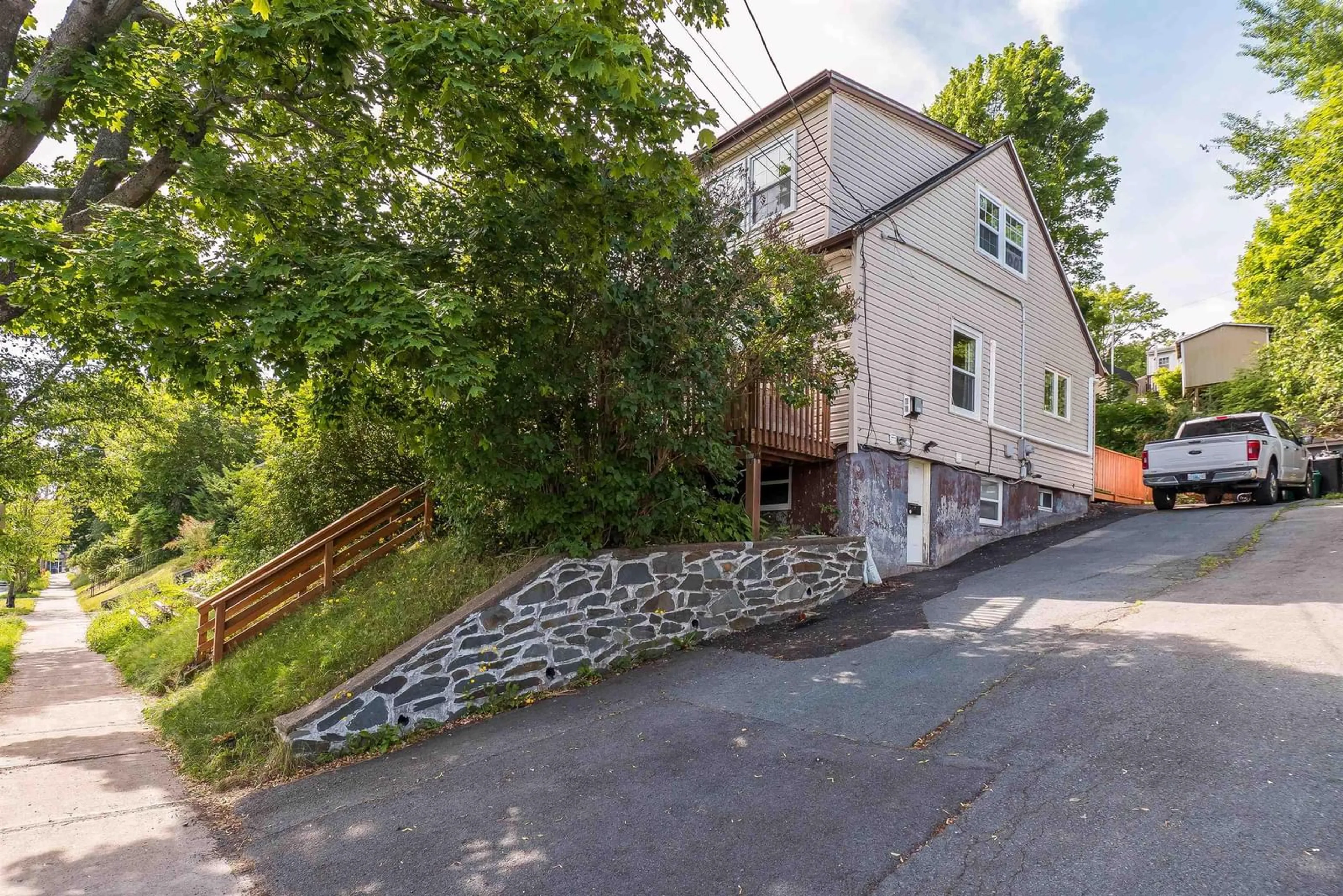 Unknown for 3636 Lynch, Halifax Peninsula Nova Scotia B3K 3I2