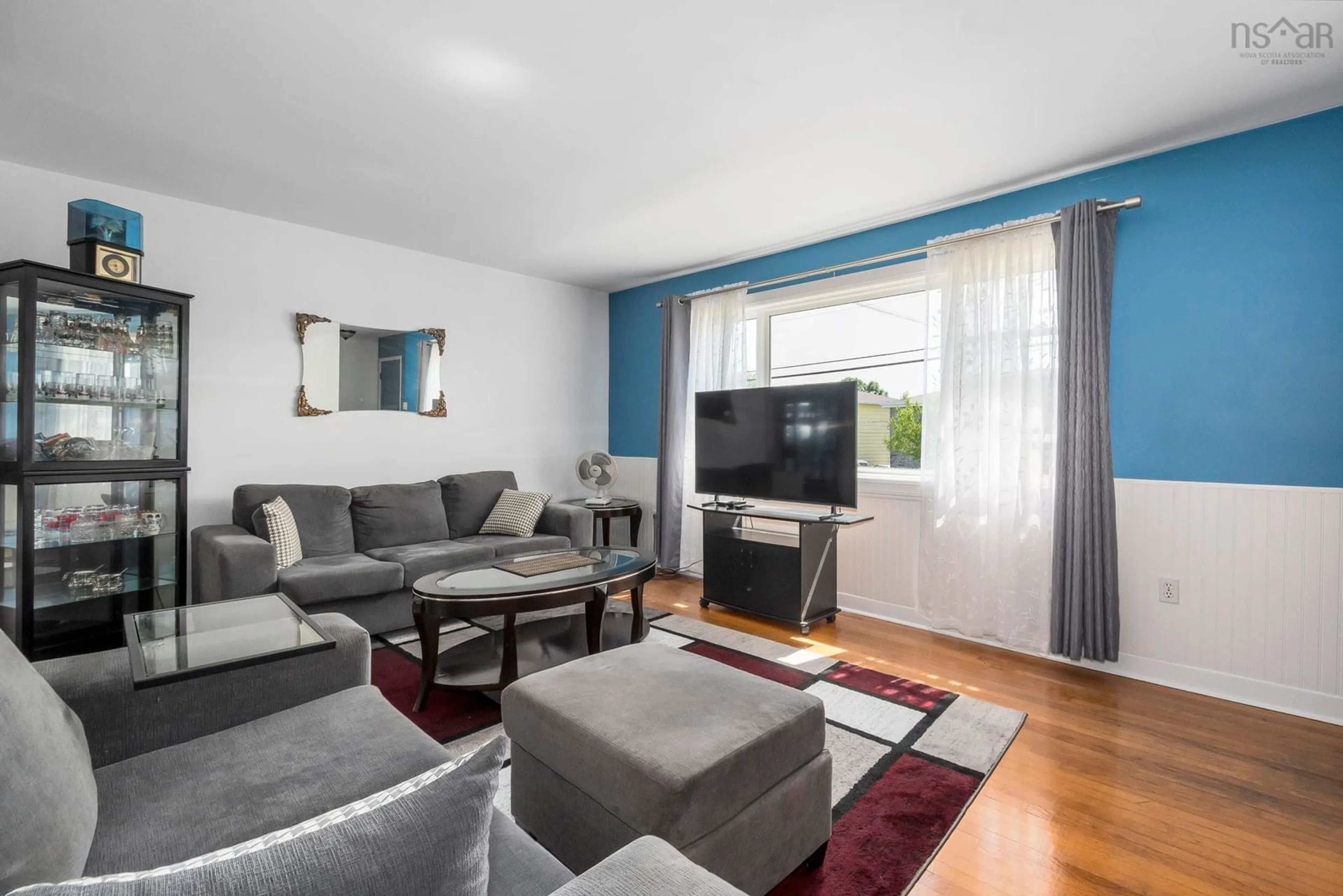 Living room with furniture, unknown for 45B Kennedy Dr, Dartmouth Nova Scotia B2X 1N6
