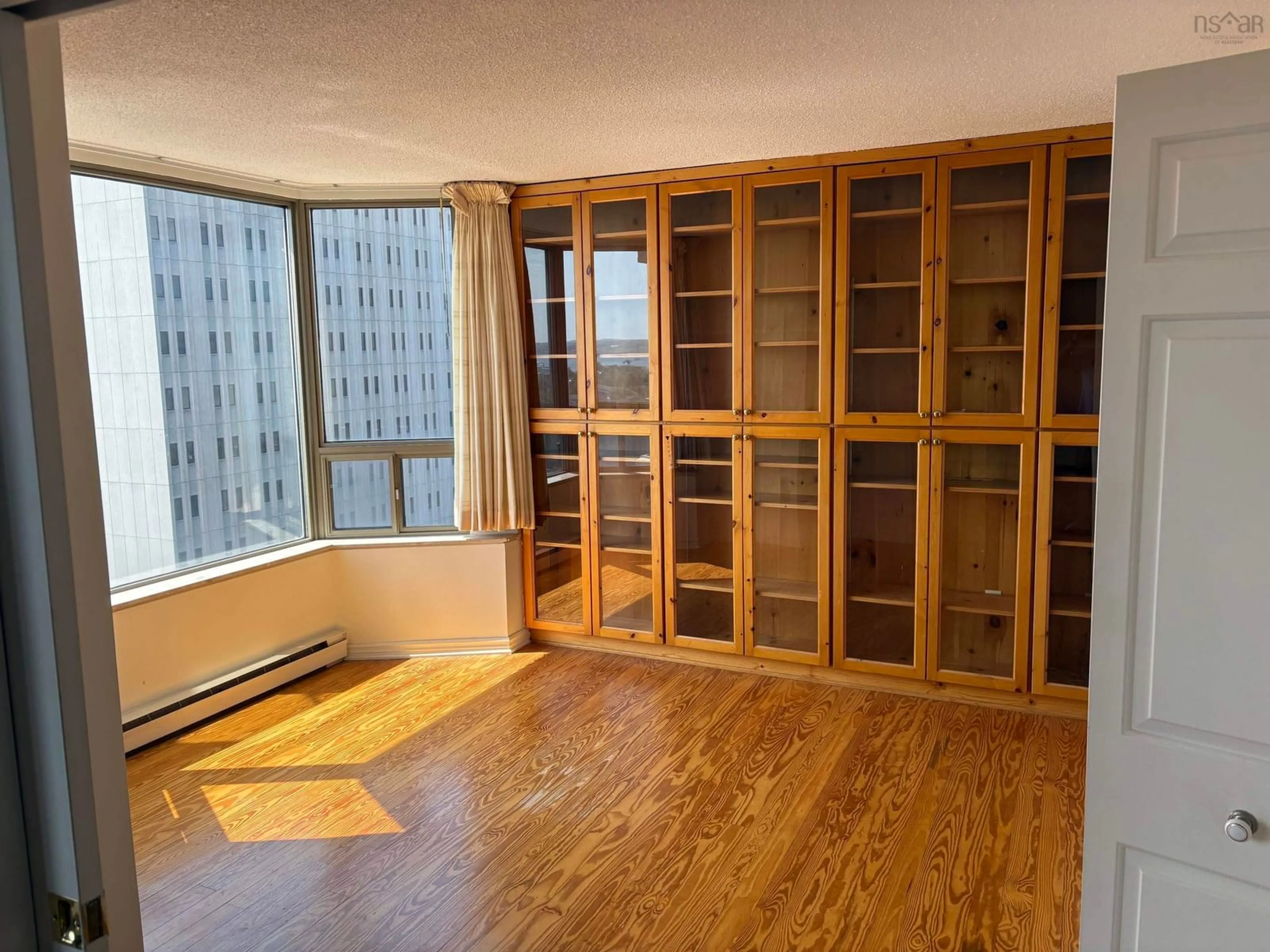 A pic of a room for 1470 Summer St, Halifax Nova Scotia B3H 3A3