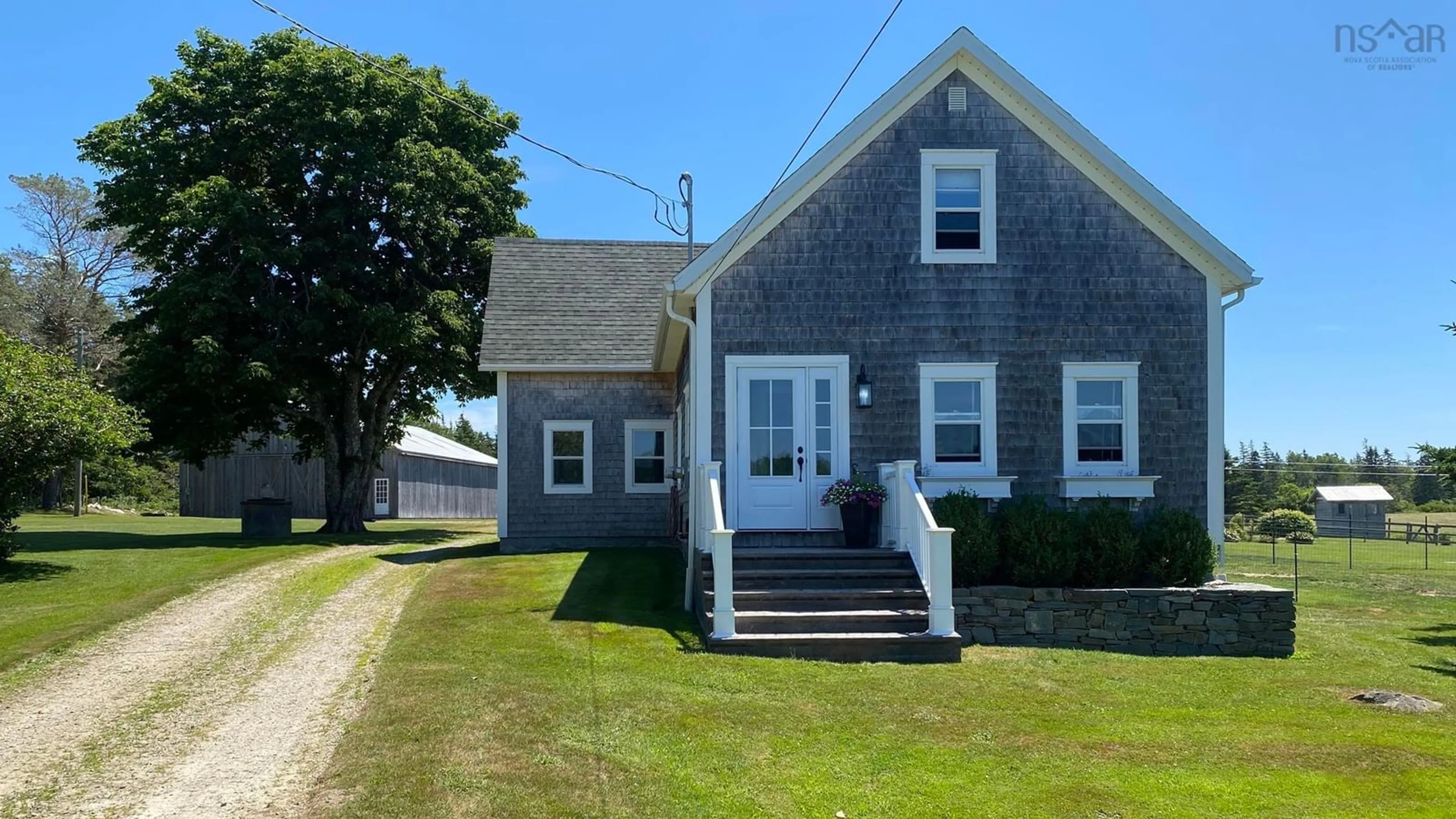 A pic from outside/outdoor area/front of a property/back of a property/a pic from drone, street for 718 Small Gains Rd, Brooklyn Nova Scotia B5A 4A8