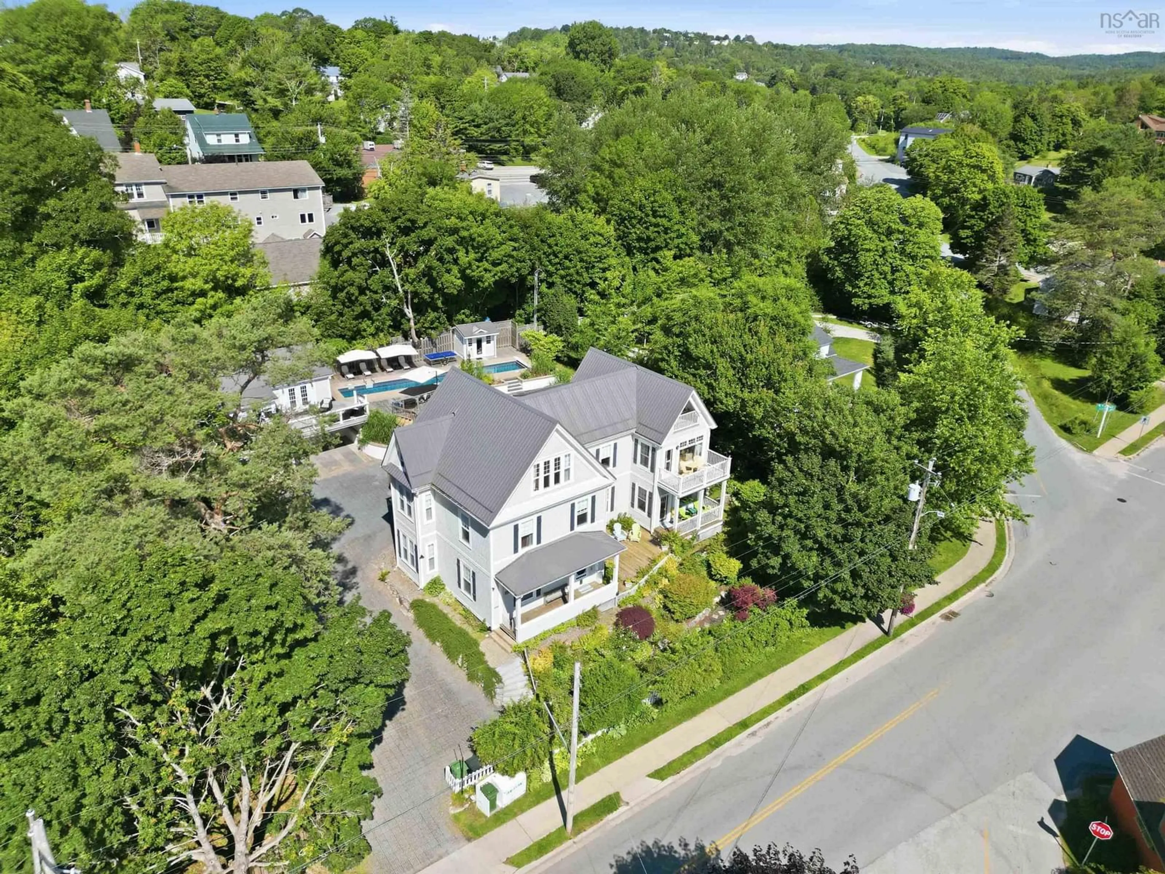 A pic from outside/outdoor area/front of a property/back of a property/a pic from drone, street for 121 & 123 Duke St, Chester Nova Scotia B0J 1J0