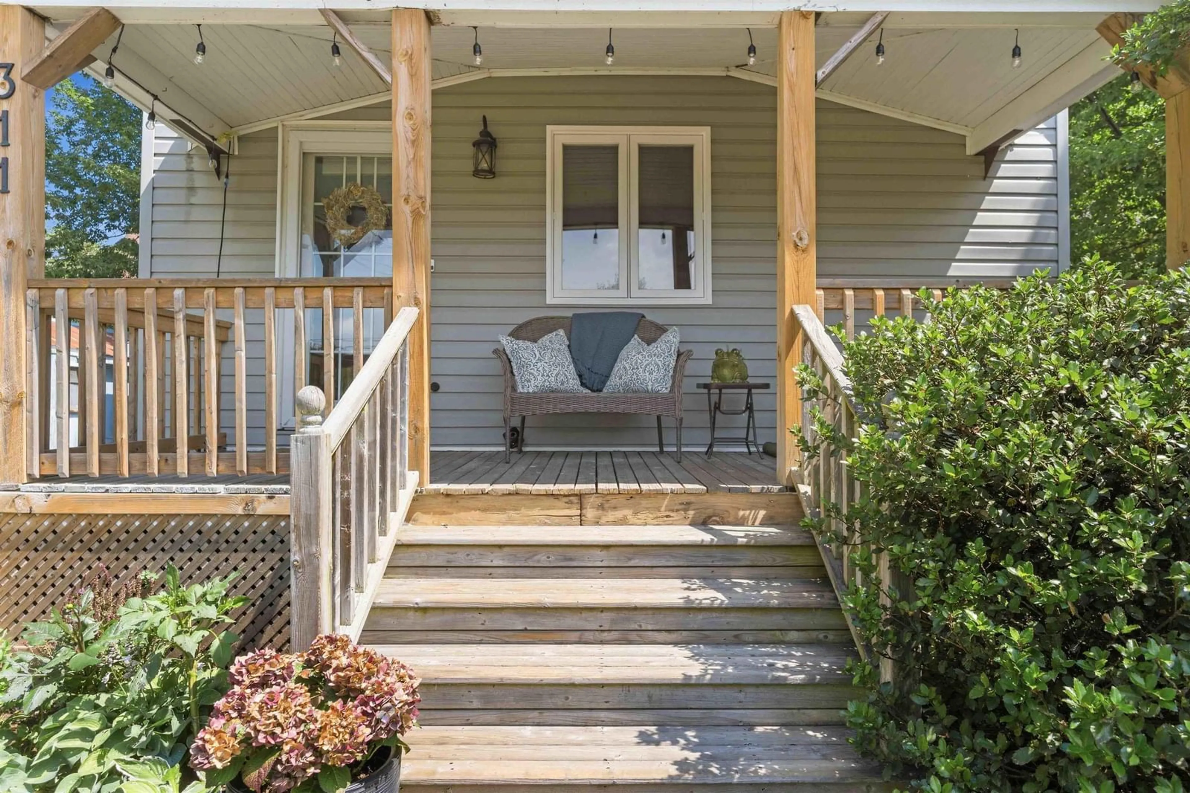 Patio, street for 311 Stannus St, Windsor Nova Scotia B0N 2T0