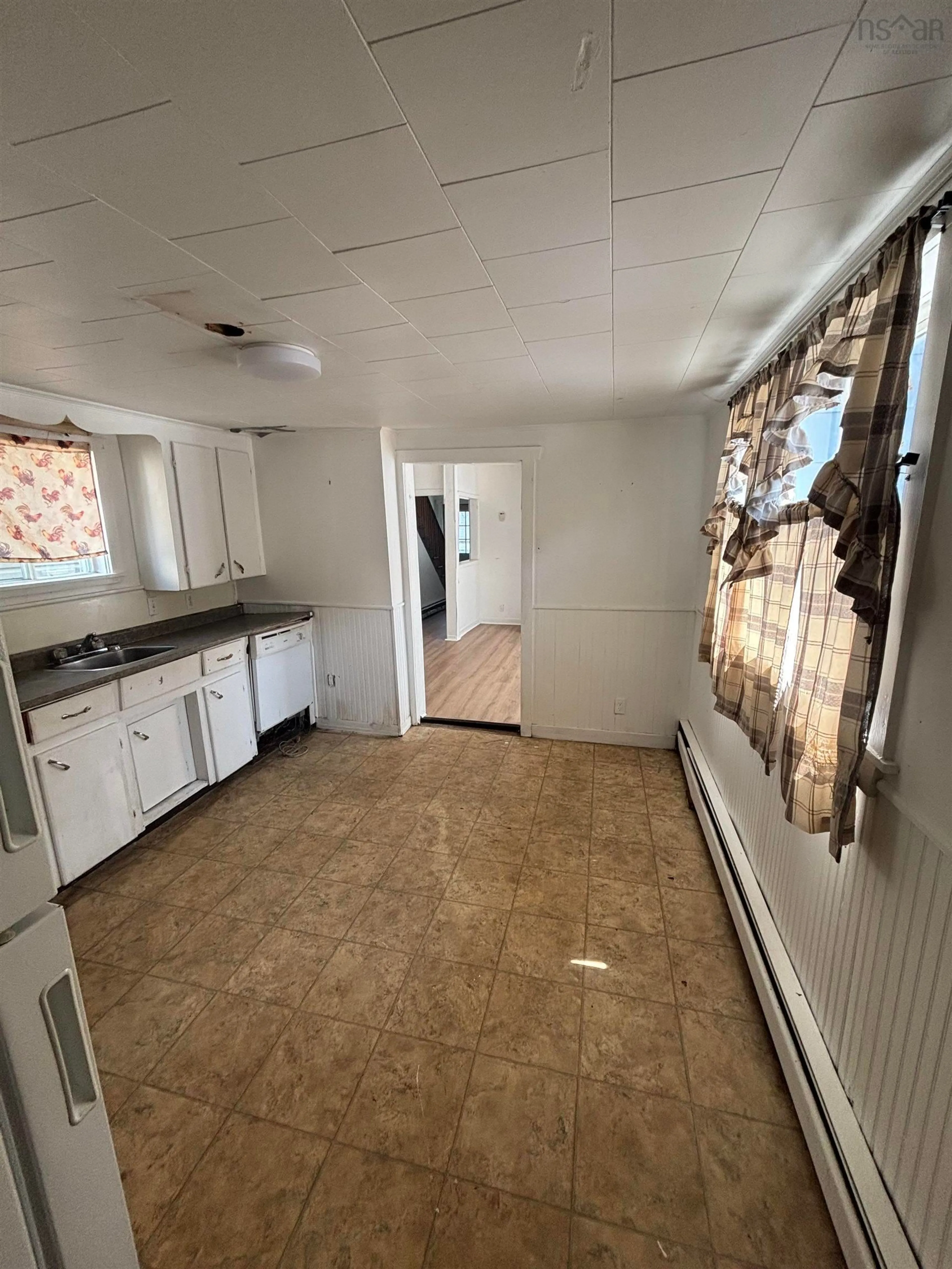 A pic of a room for 72 Pierce St, North Sydney Nova Scotia B2A 1N4