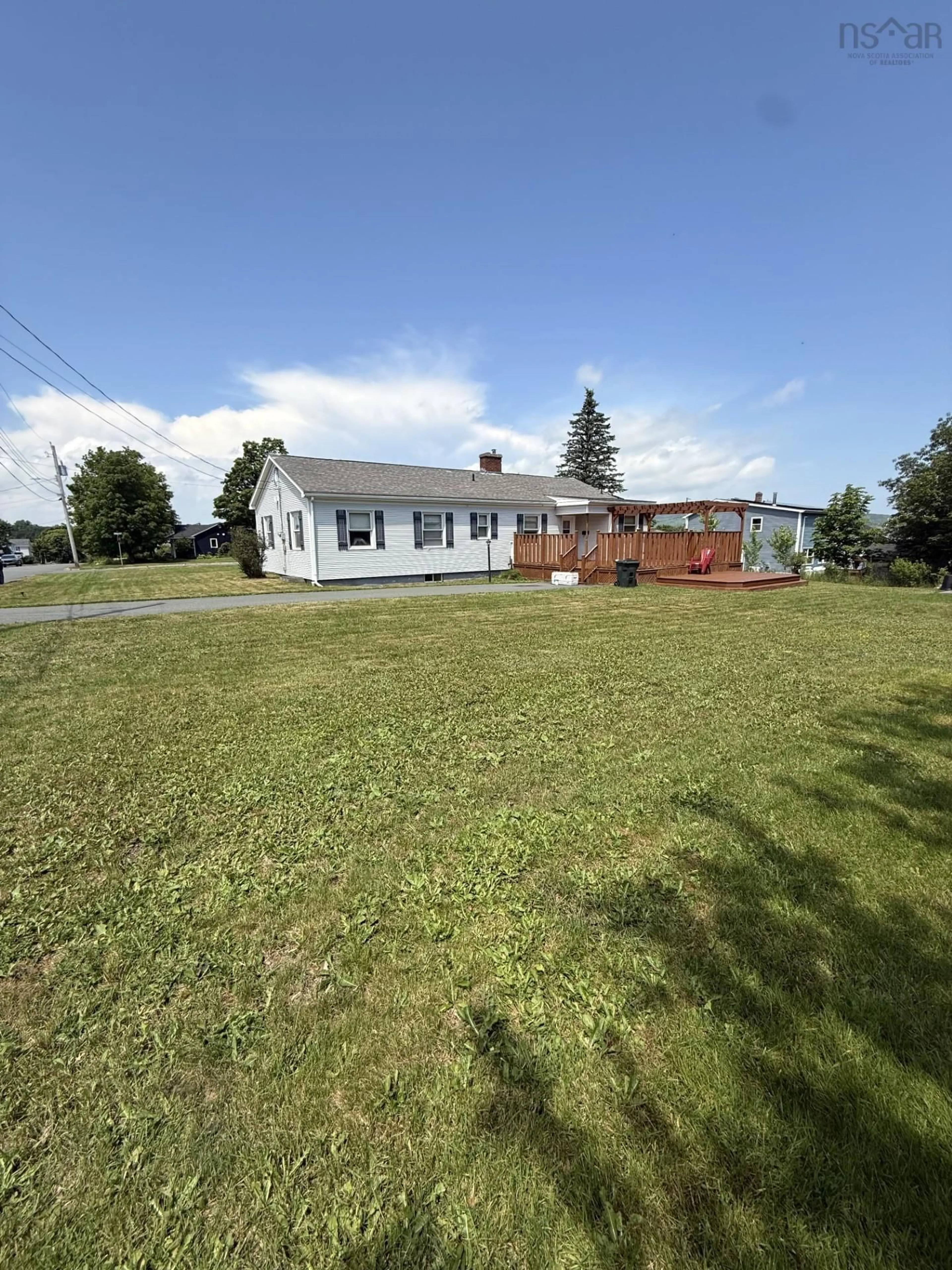 A pic from outside/outdoor area/front of a property/back of a property/a pic from drone, building for Macdonald Street, Antigonish, N.S., Antigonish Nova Scotia B2G 1M6