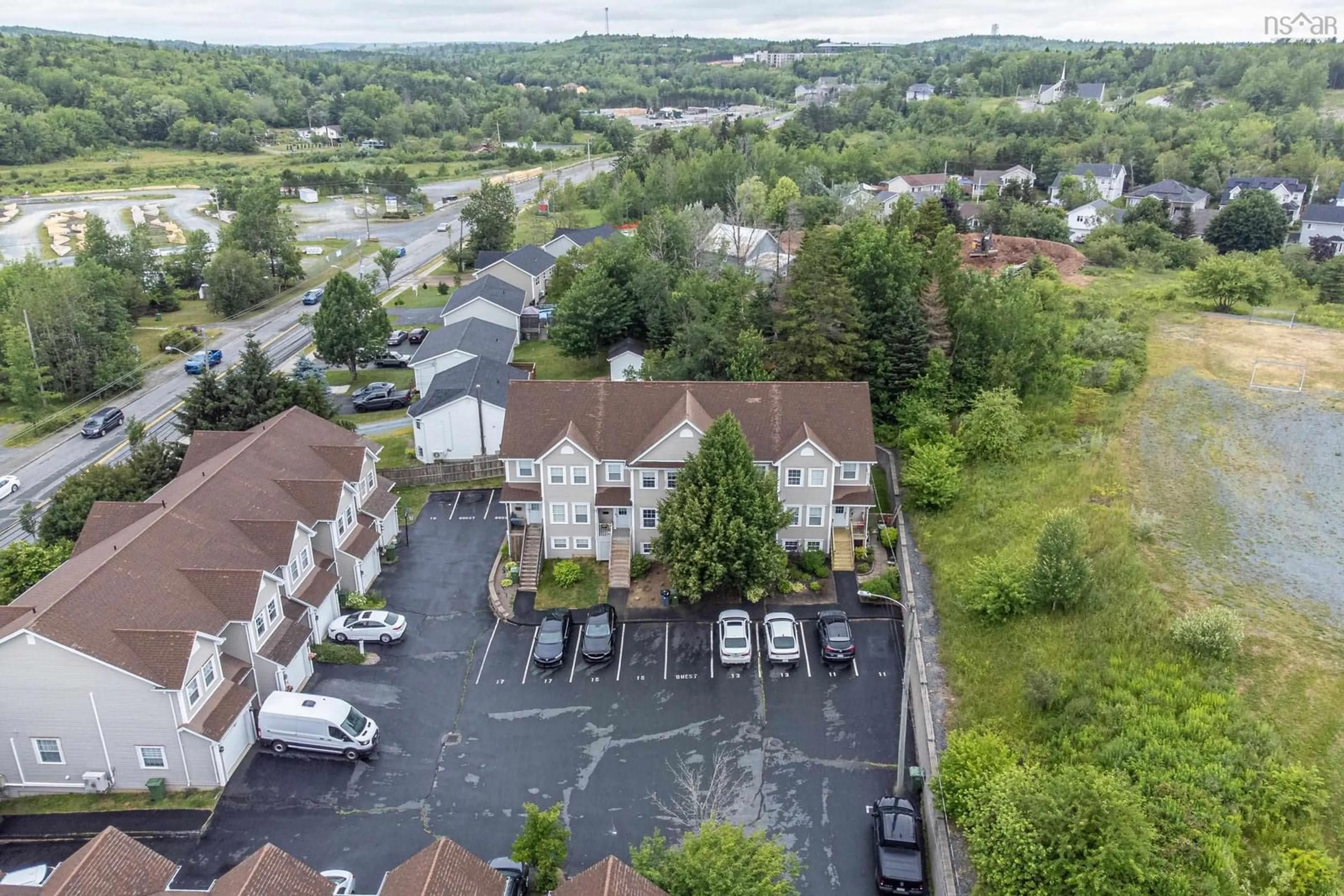 A pic from outside/outdoor area/front of a property/back of a property/a pic from drone, unknown for 13 Cornerstone Terr, Lower Sackville Nova Scotia B4C 0A1