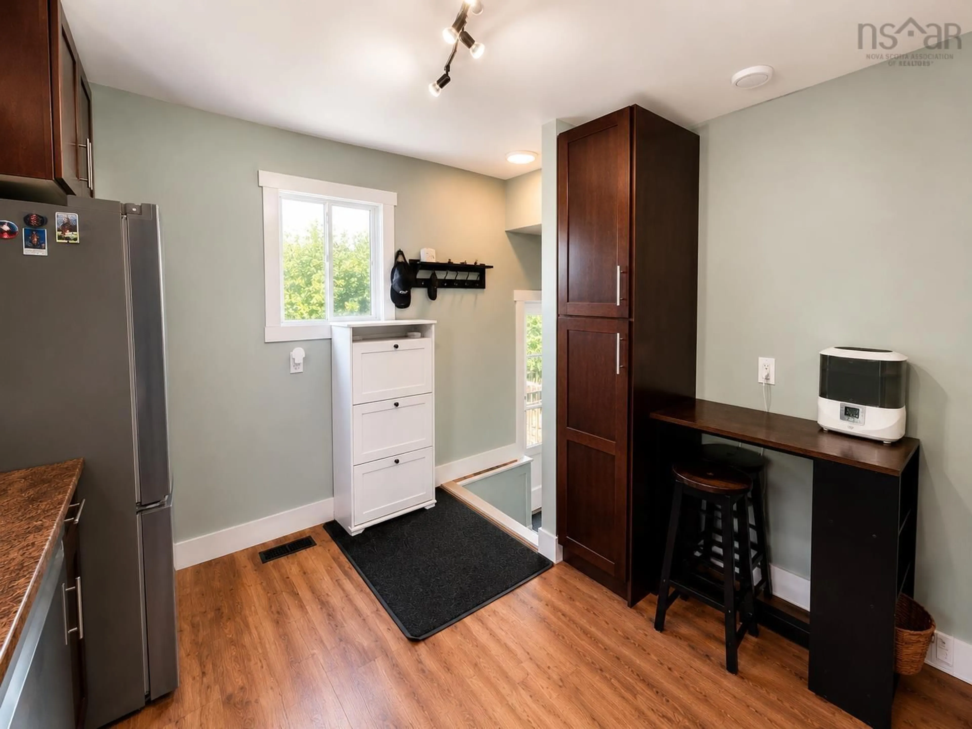 Unknown for 364 Queen St, Truro Nova Scotia B2N 2C3
