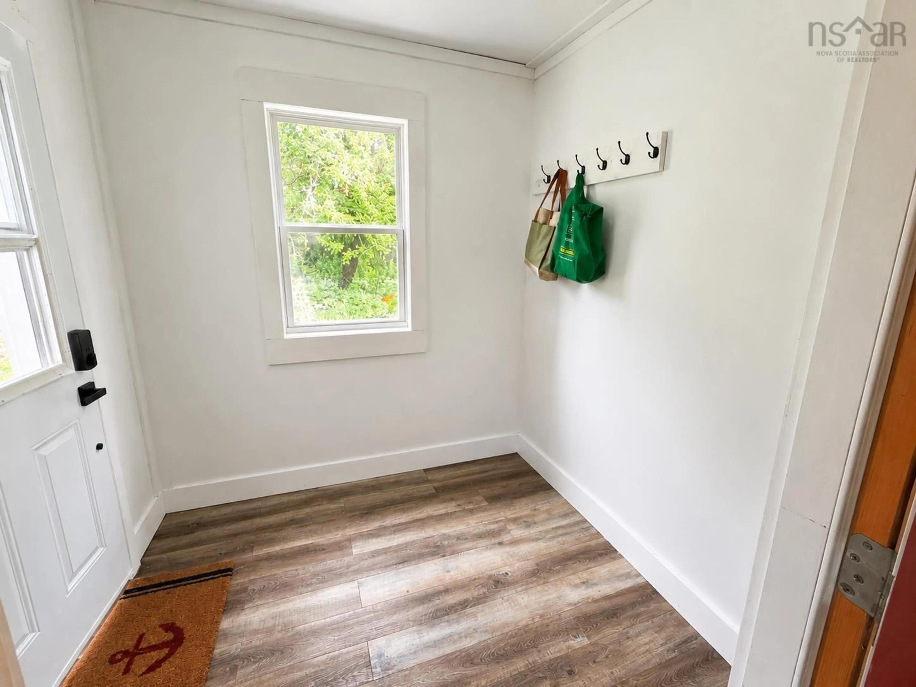 A pic of a room for 14 River St, Eureka Nova Scotia B0K 1B0