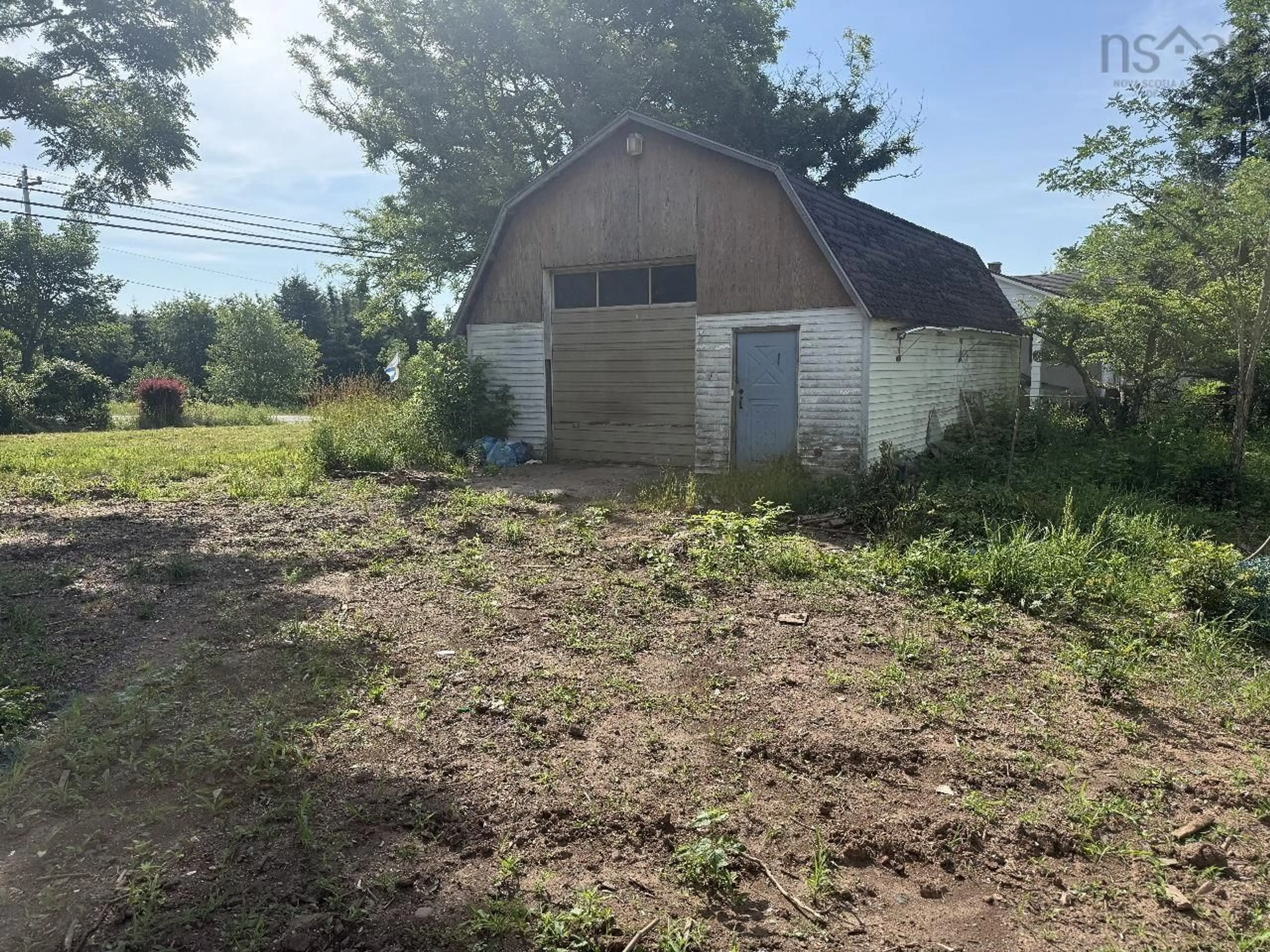 Shed for 1945 224 Hwy, Shubenacadie East Nova Scotia B0N 2H0