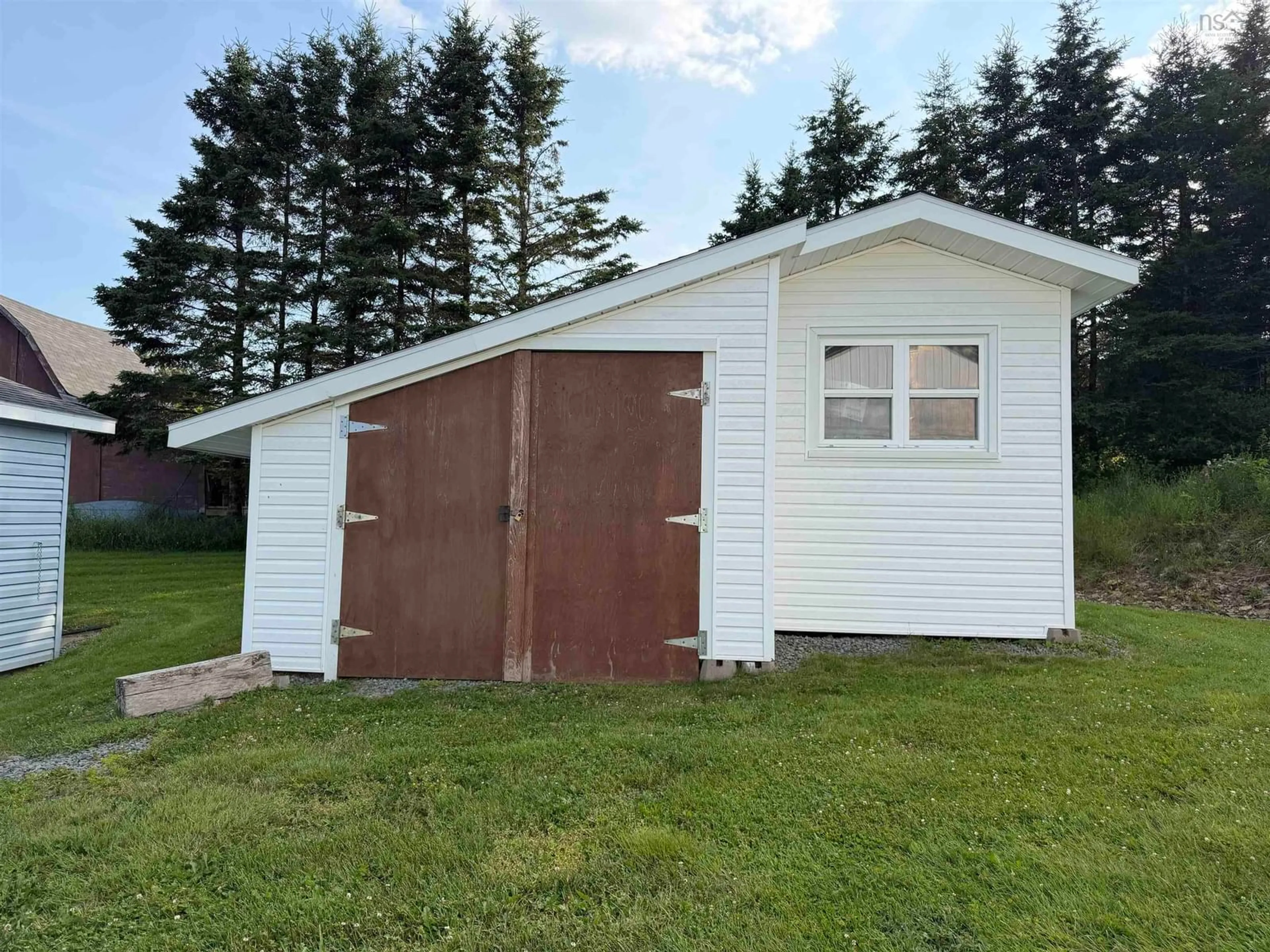 Shed for 29 Chittick Crest, Sheet Harbour Nova Scotia B0J 3B0