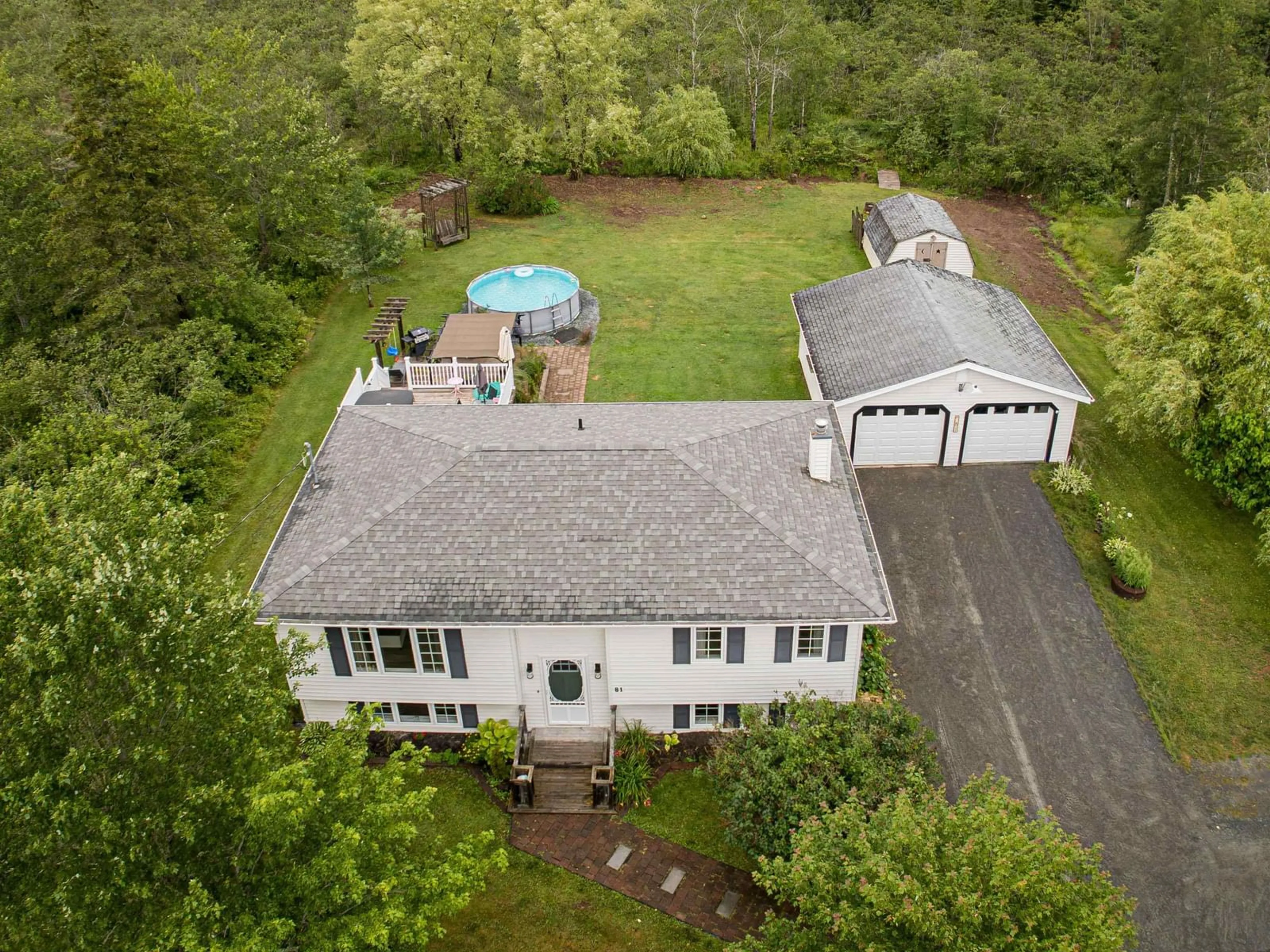 A pic from outside/outdoor area/front of a property/back of a property/a pic from drone, unknown for 81 Bonavista Ave, Hilden Nova Scotia B0N 1C0