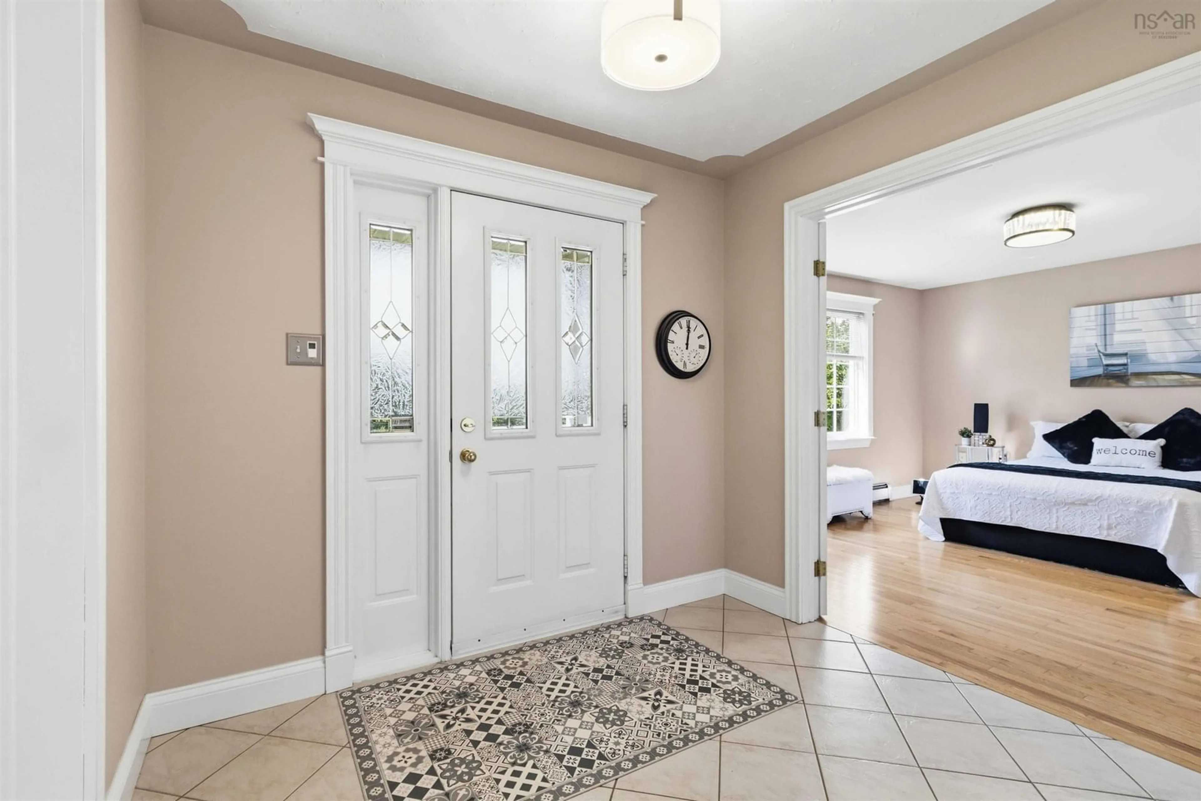 Indoor entryway for 51 Parklyn Crt, Westwood Hills Nova Scotia B3Z 1M5