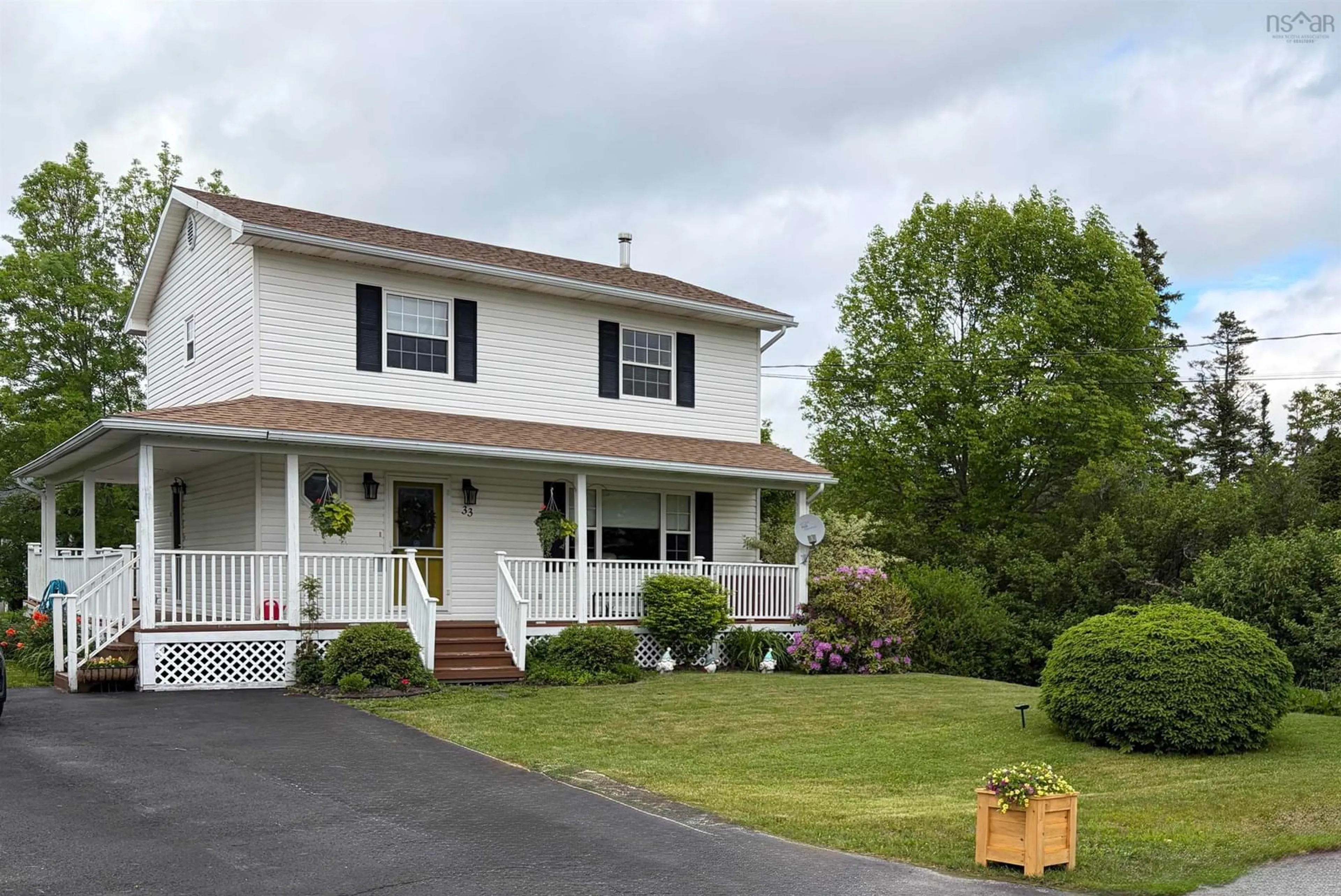 Home with vinyl exterior material, street for 33 Crockett Crt, Antigonish Nova Scotia B2G 2Y2