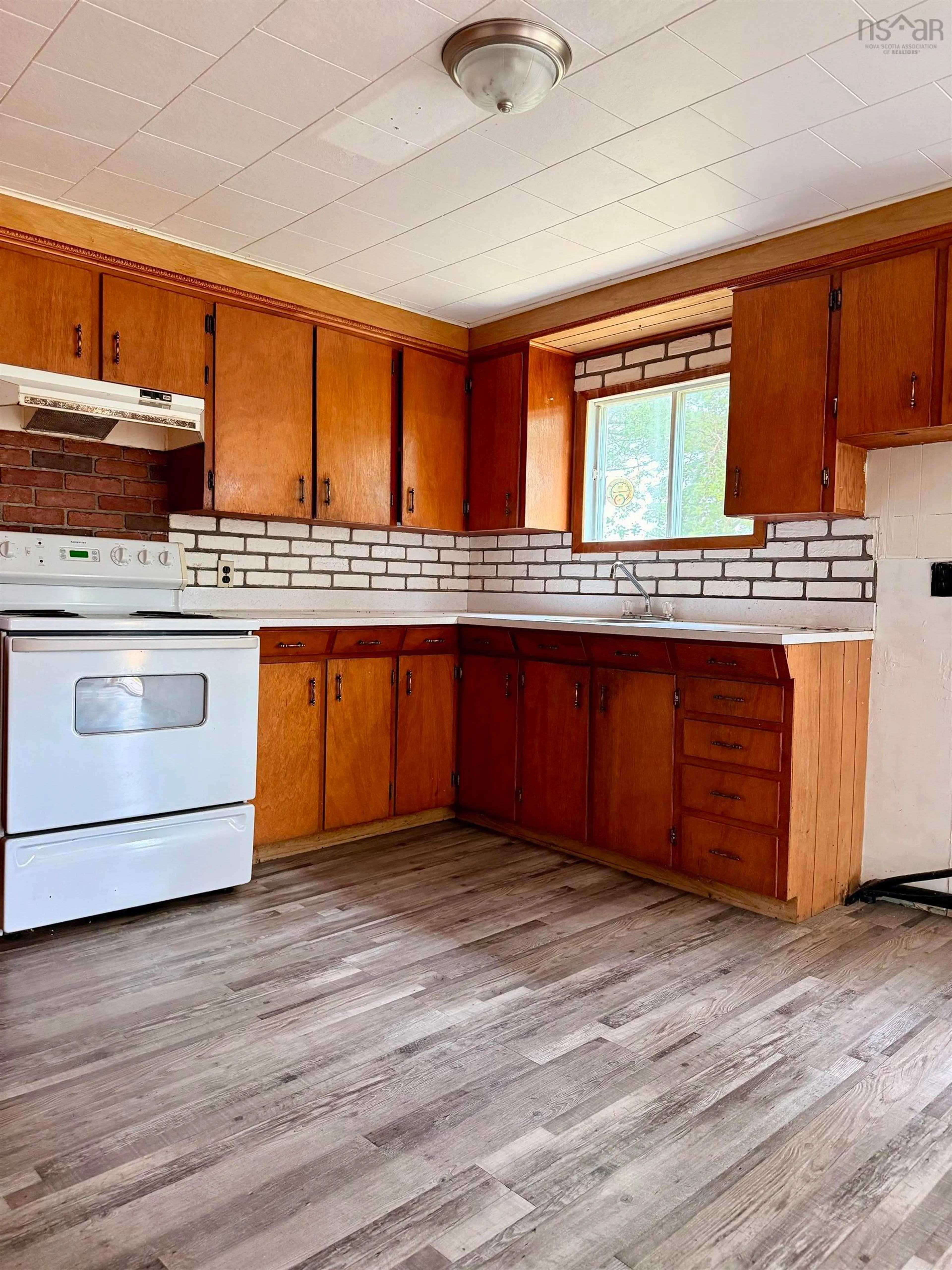 Standard kitchen, unknown for 4347 203 Highway Hwy, East Green Harbour Nova Scotia B0T 1L0
