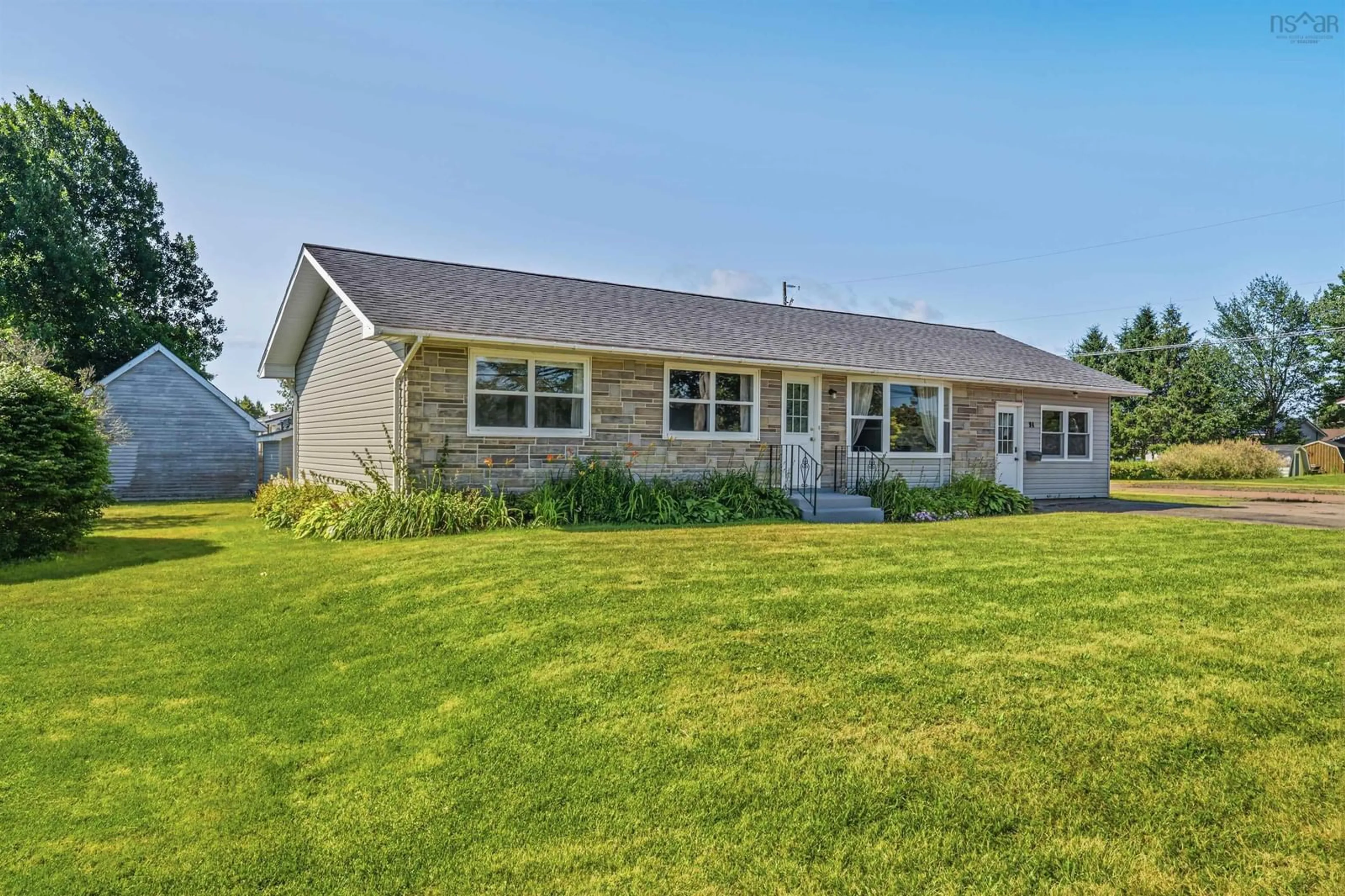 Home with vinyl exterior material, unknown for 94 Brookside Rd, Bible Hill Nova Scotia B2N 2Y4