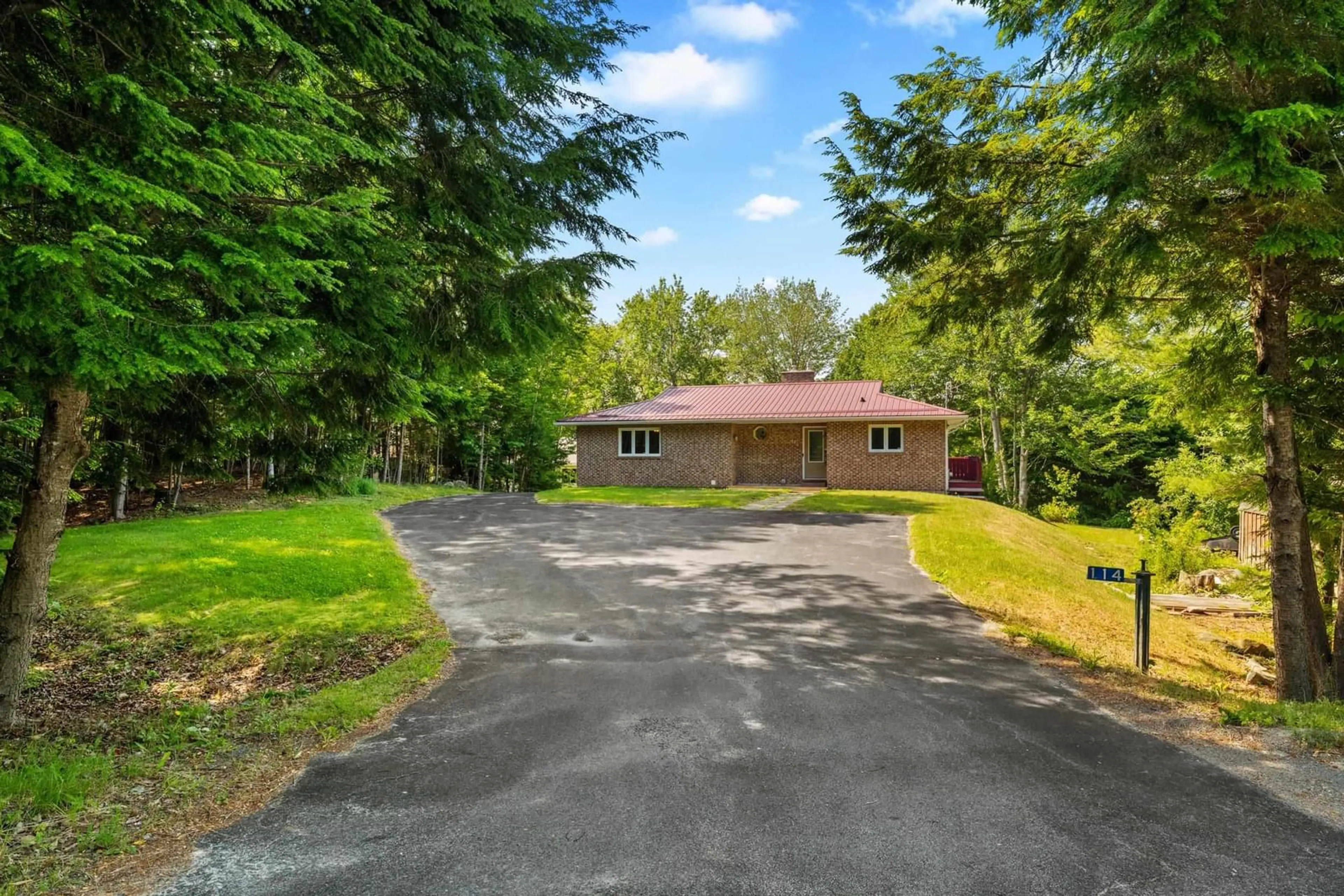 A pic from outside/outdoor area/front of a property/back of a property/a pic from drone, water/lake/river/ocean view for 114 Joyce Crt, Lake Echo Nova Scotia B3E 1A9