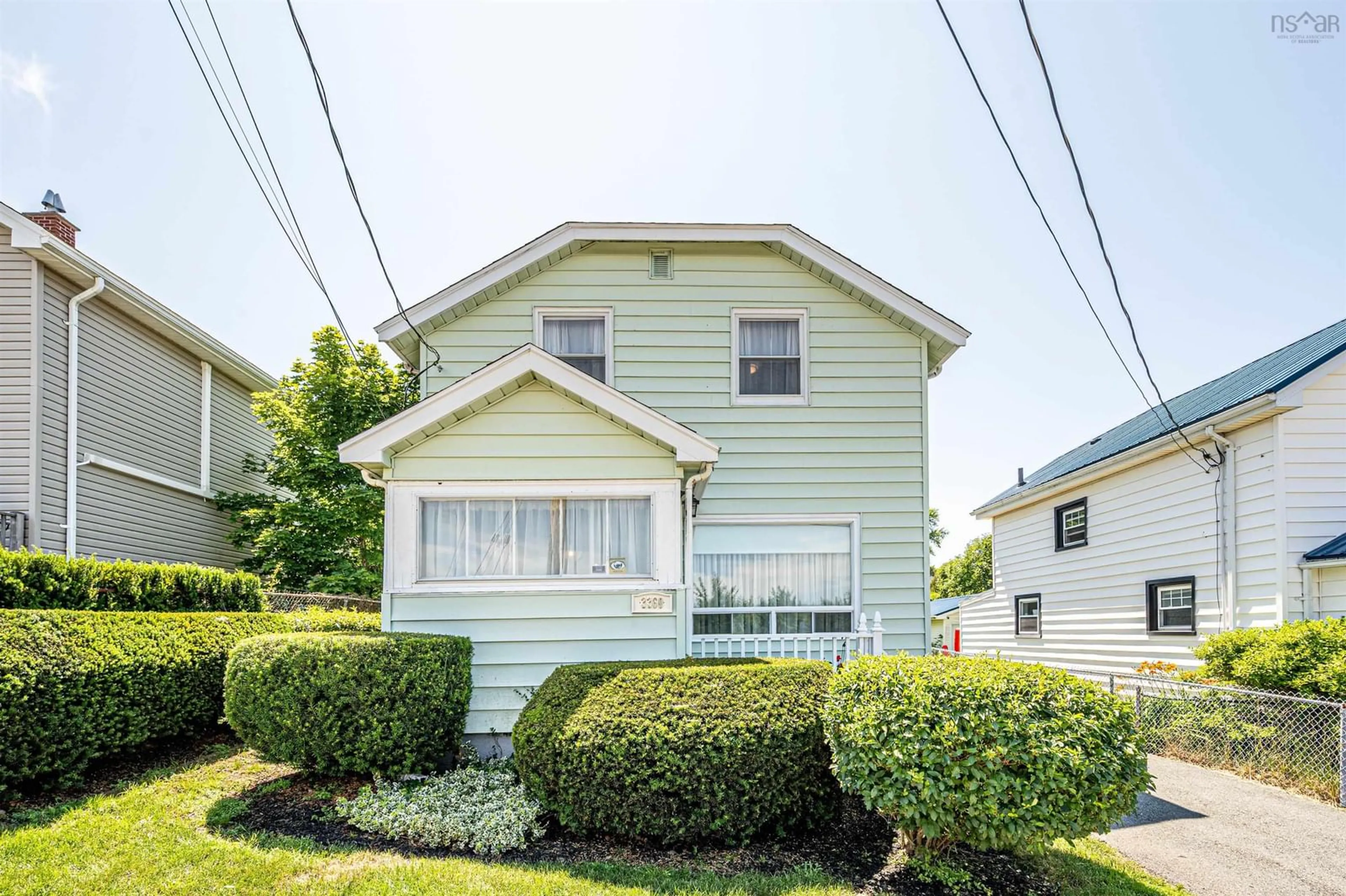 Home with vinyl exterior material, street for 3360 Albert St, Halifax Nova Scotia B3K 3N2