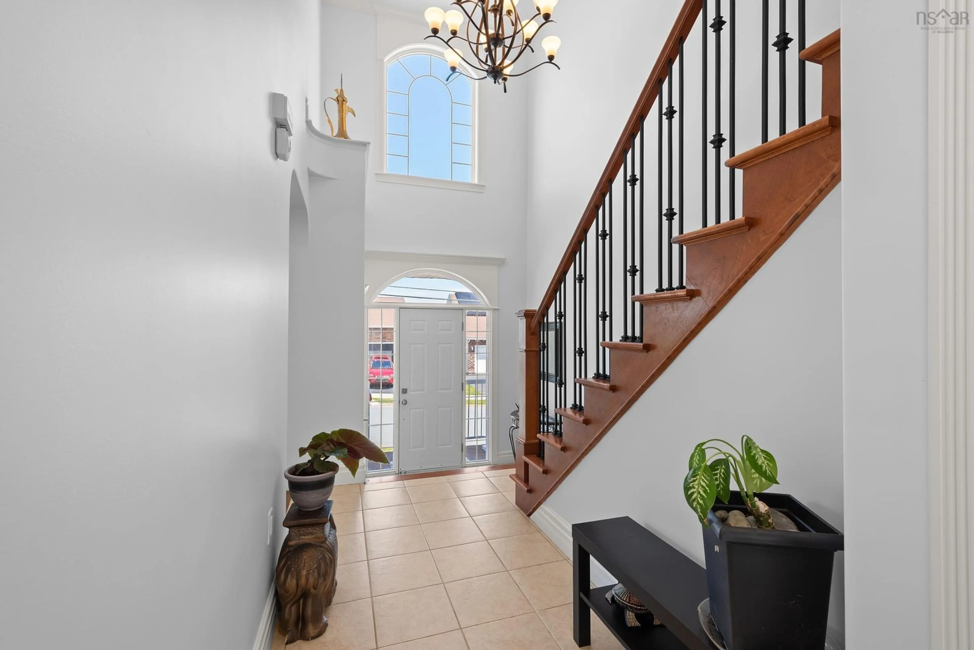 Indoor foyer for 31 Transom Dr, Halifax Nova Scotia B3M 4V5