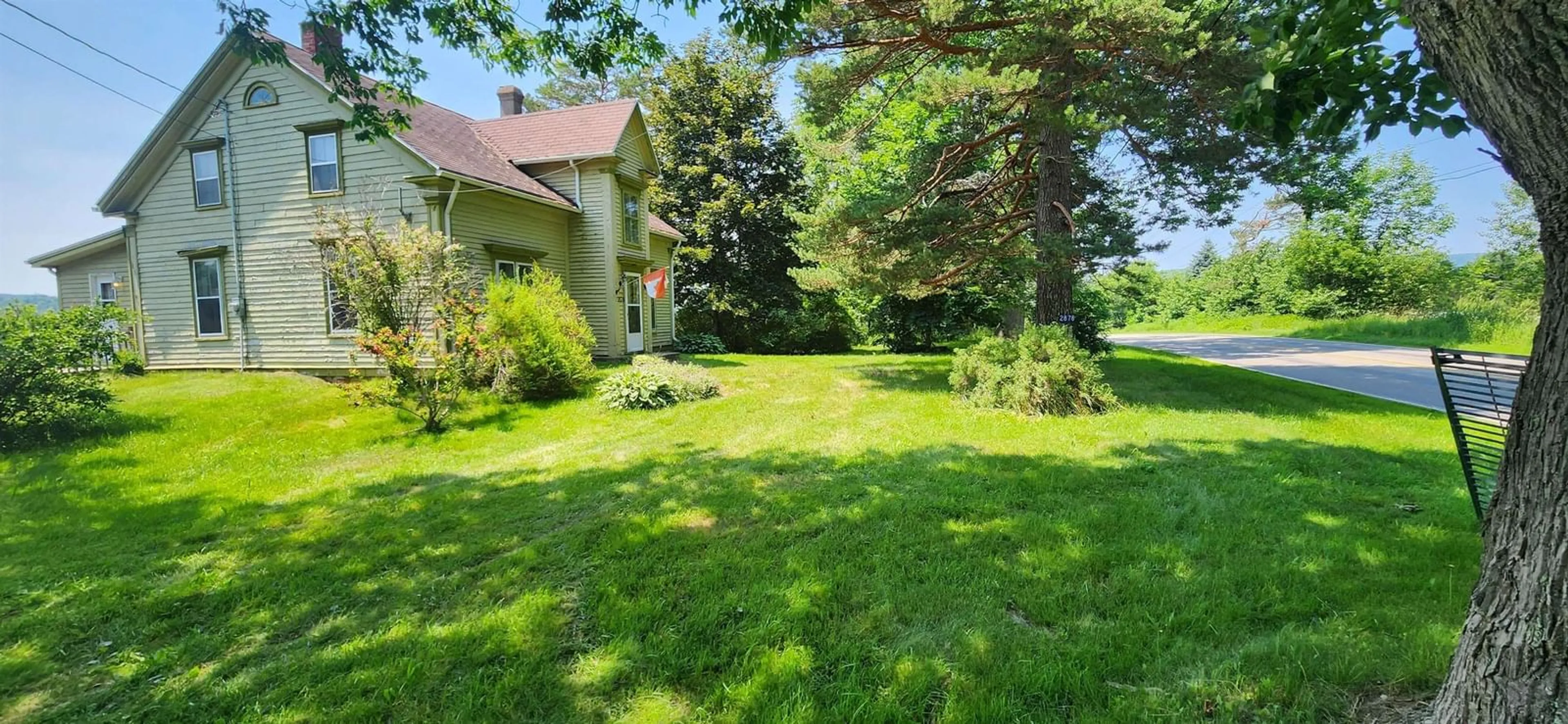 Patio, street for 2878 201 Hwy, Tupperville Nova Scotia B0S 1C0