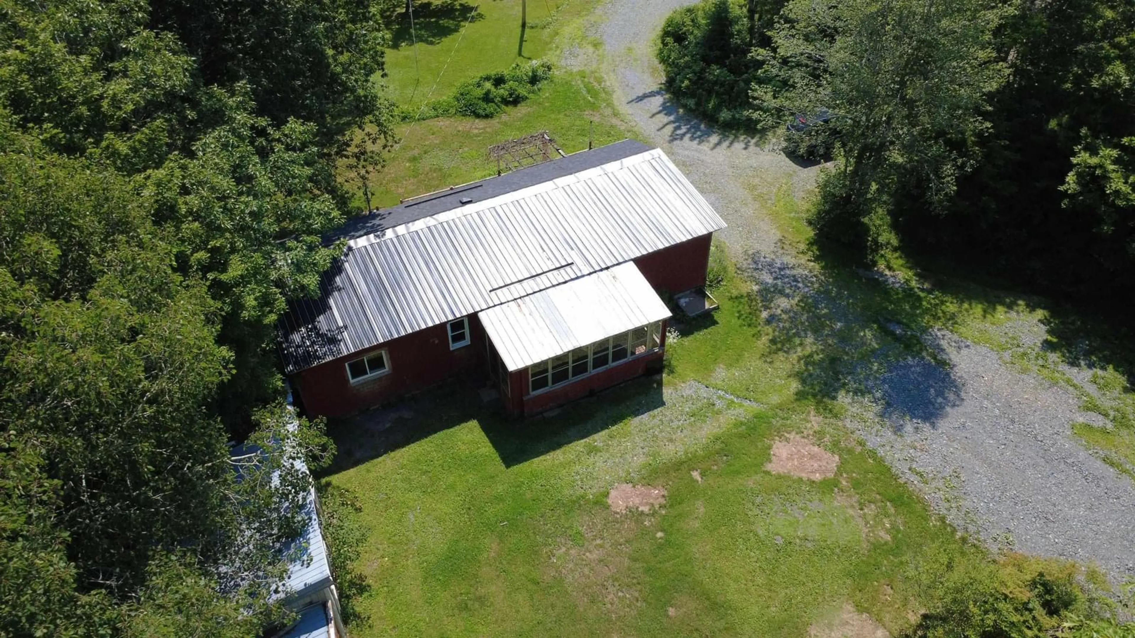A pic from outside/outdoor area/front of a property/back of a property/a pic from drone, building for 3561 Gairloch Rd, Rocklin Nova Scotia B0K 2A0