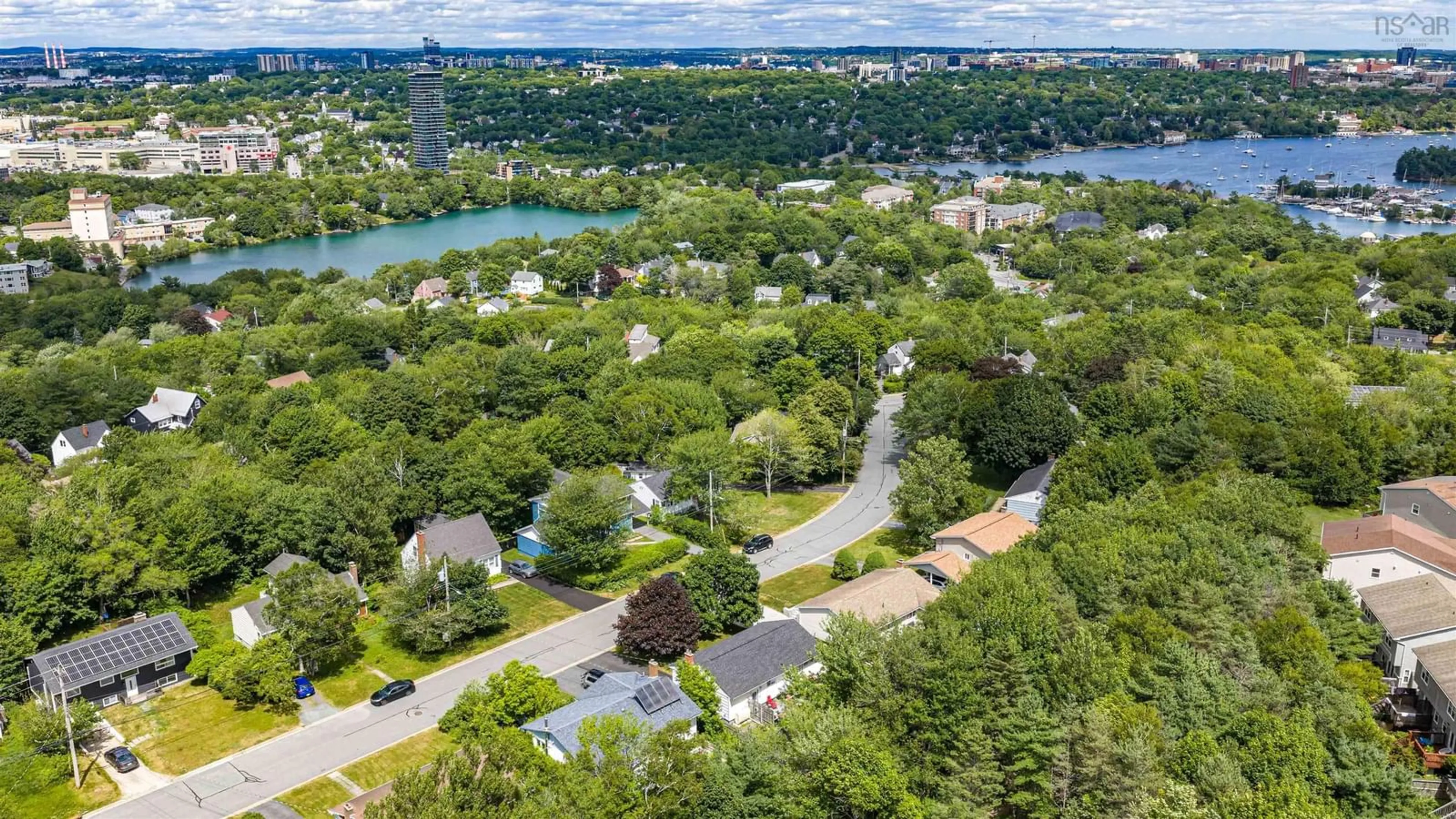 A pic from outside/outdoor area/front of a property/back of a property/a pic from drone, water/lake/river/ocean view for 16 Stonehaven Rd, Halifax Nova Scotia B3N 1G1