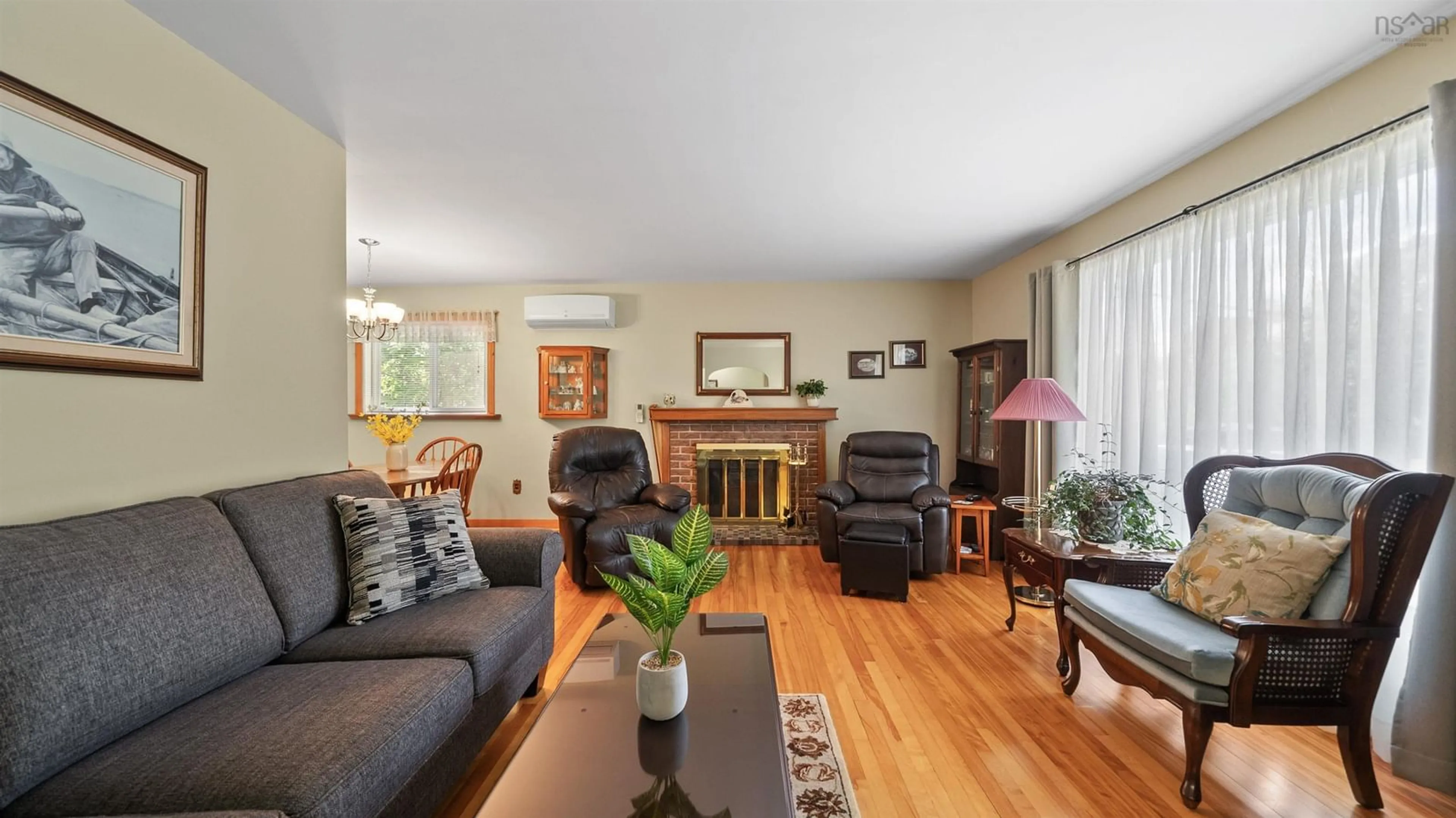 Living room with furniture, wood/laminate floor for 16 Stonehaven Rd, Halifax Nova Scotia B3N 1G1