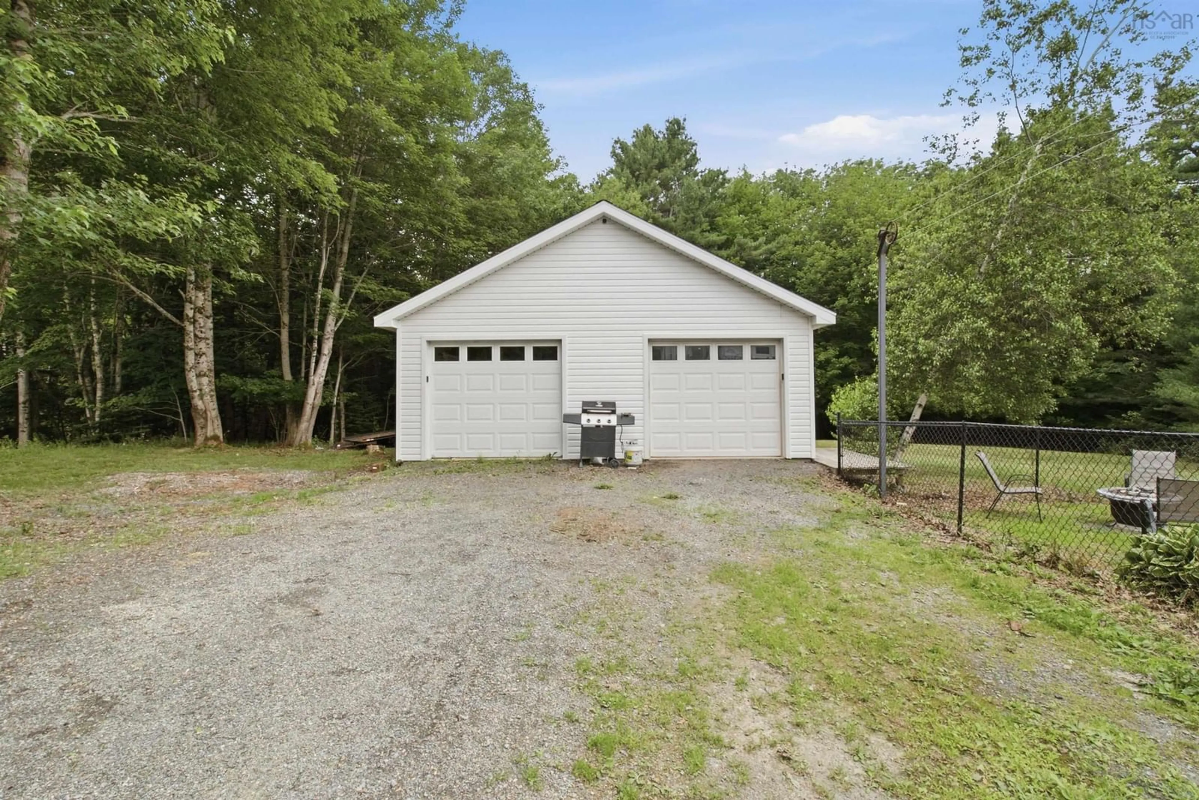 Indoor garage for 14 Lake Road Rd, Conquerall Mills Nova Scotia B4V 6G2
