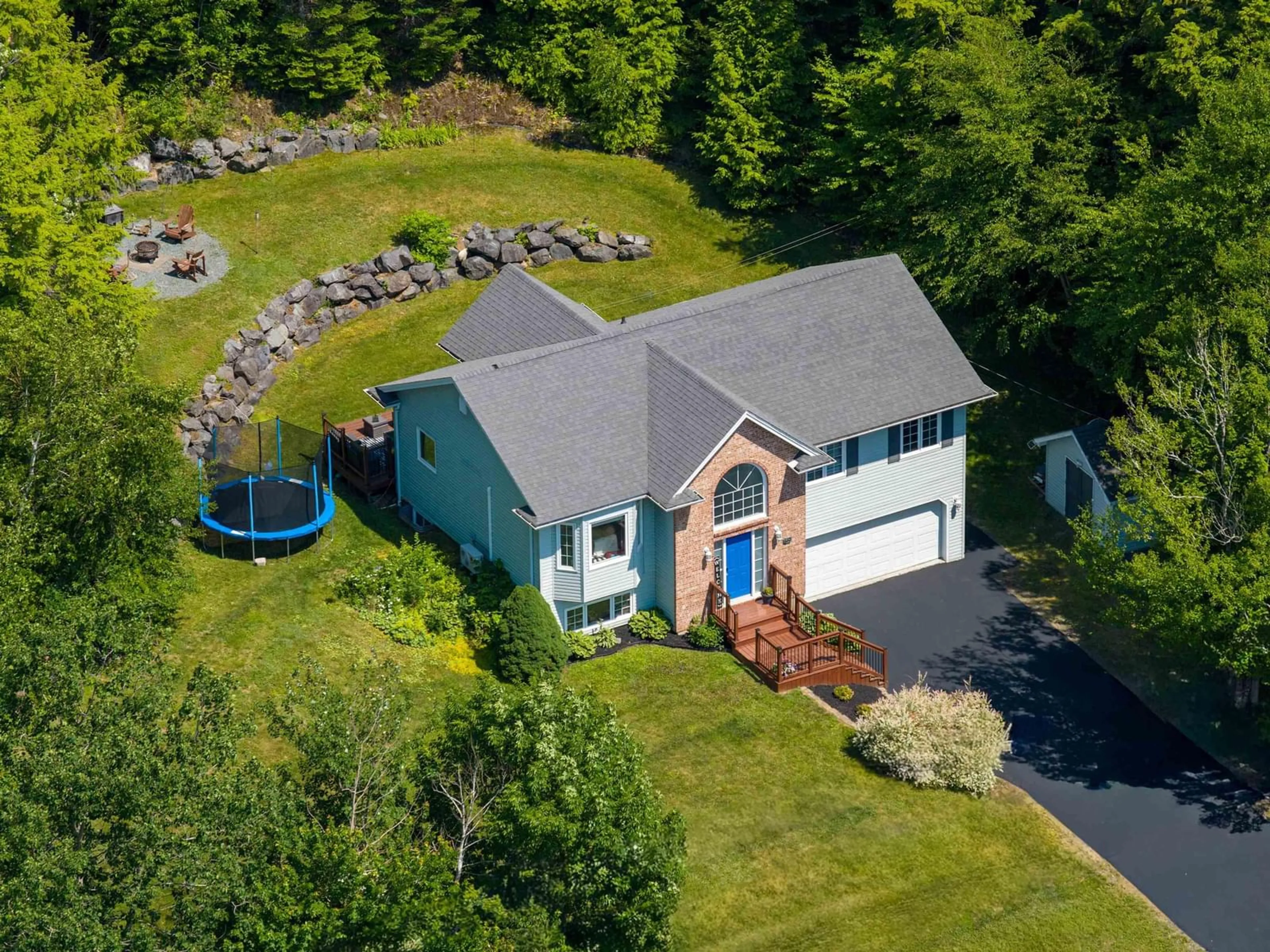 A pic from outside/outdoor area/front of a property/back of a property/a pic from drone, unknown for 69 Lylewood Dr, Middle Sackville Nova Scotia B4E 3B1
