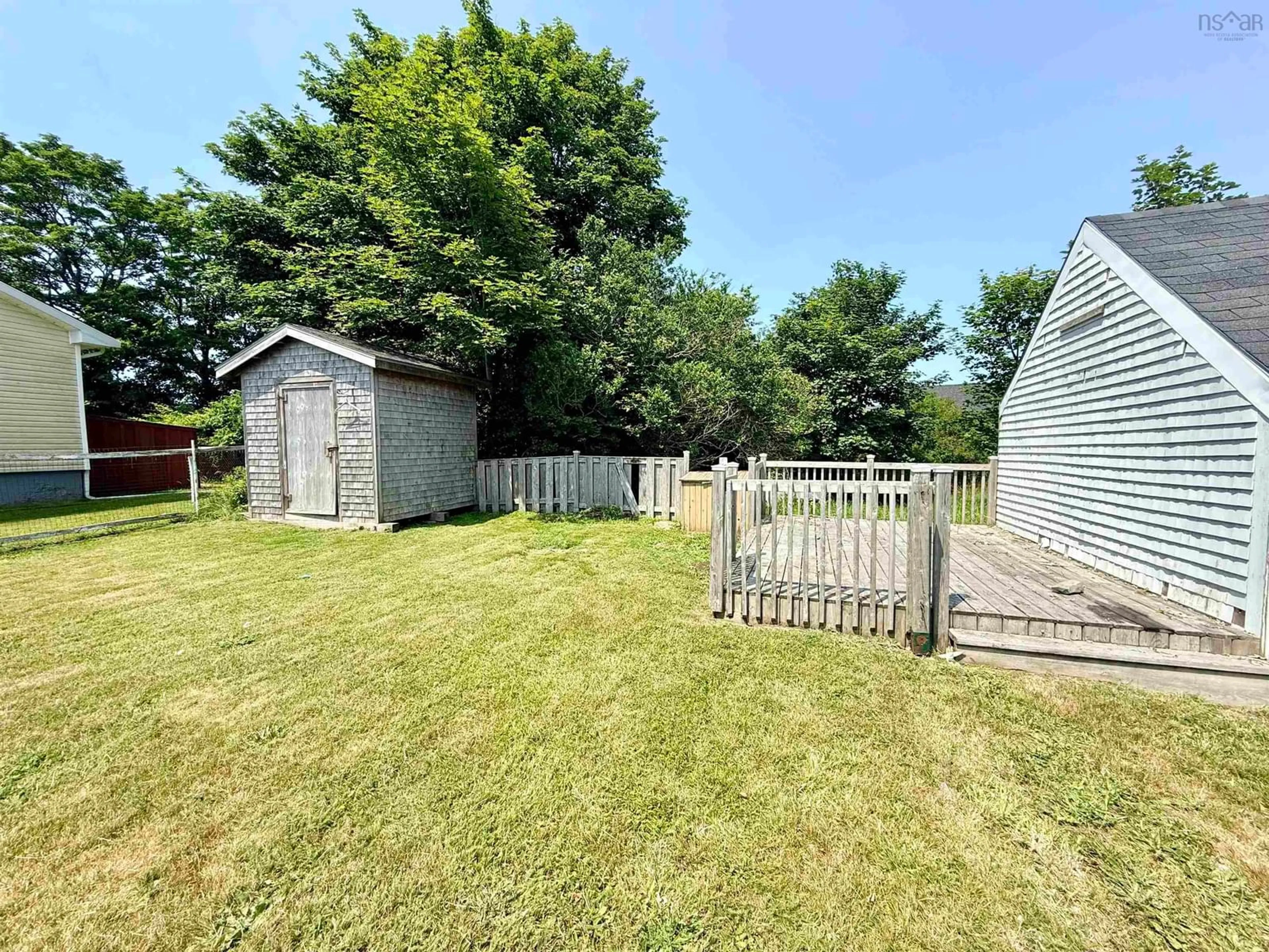Shed for 27 Starrs Rd, Yarmouth Nova Scotia B5A 2S9