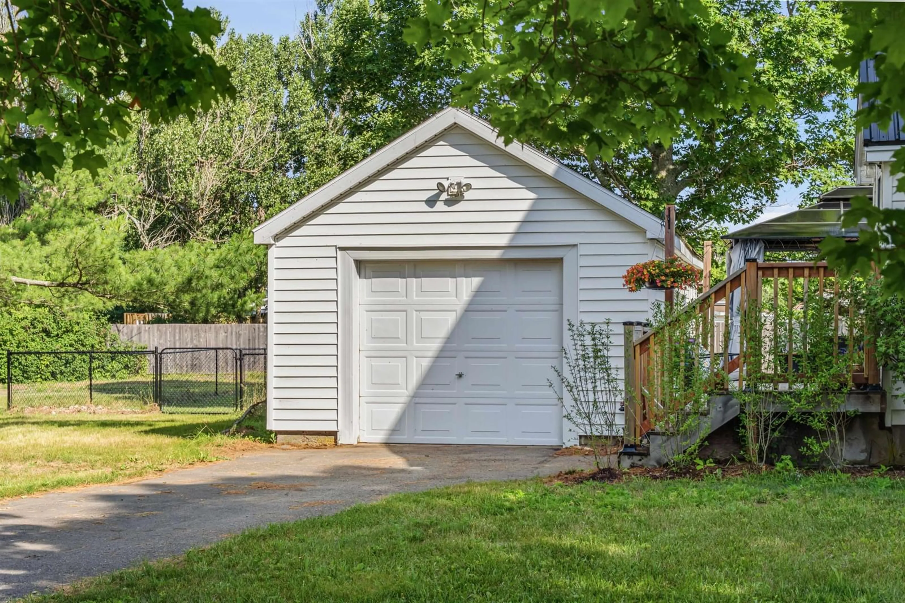 Shed for 15085 Highway 1, Wilmot Nova Scotia B0P 1W0