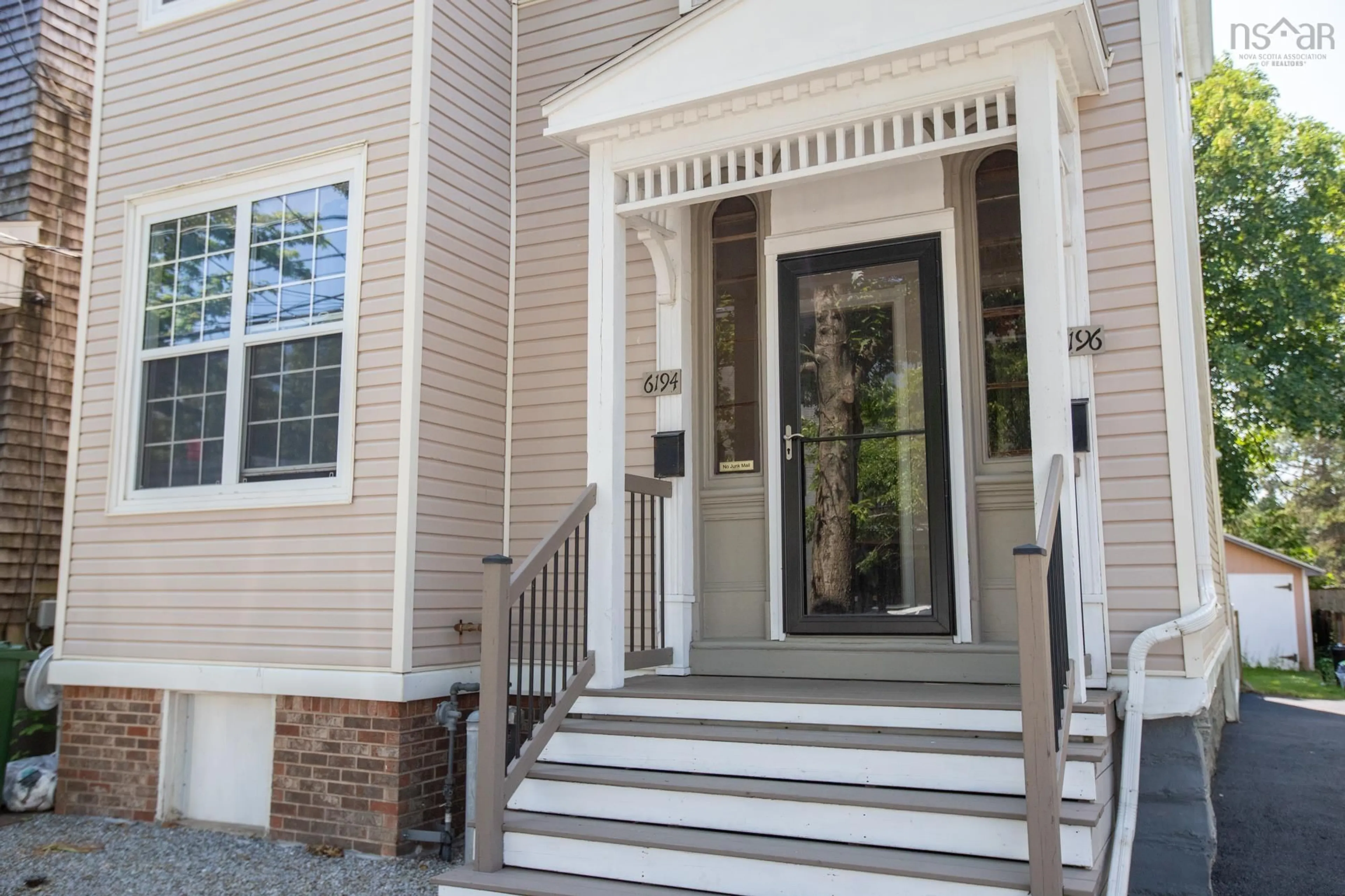 Unknown for 6194-6196 Allan St, Halifax Peninsula Nova Scotia B3L 1G6