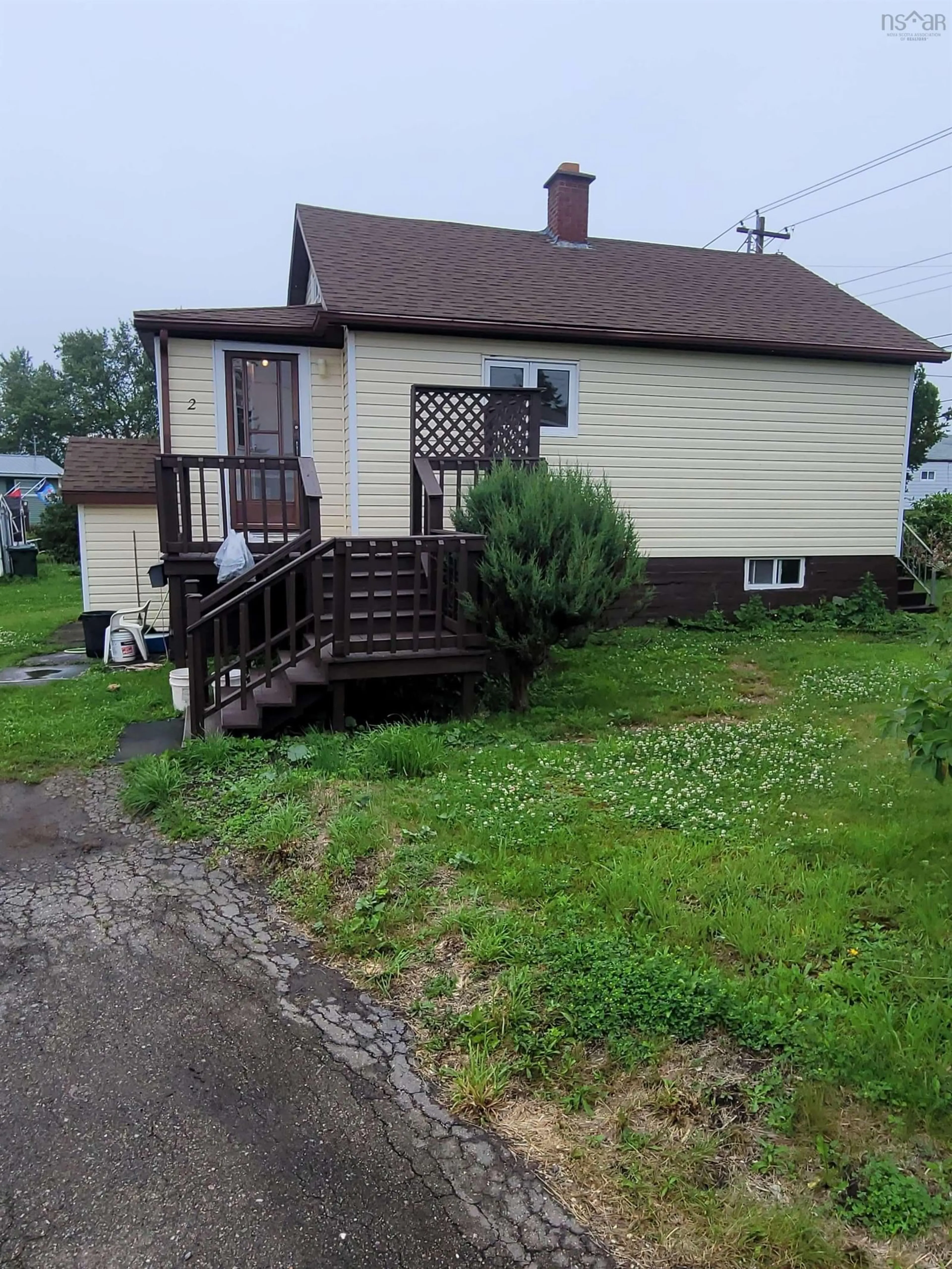 A pic from outside/outdoor area/front of a property/back of a property/a pic from drone, street for 2 Low St, Glace Bay Nova Scotia B1A 6K5