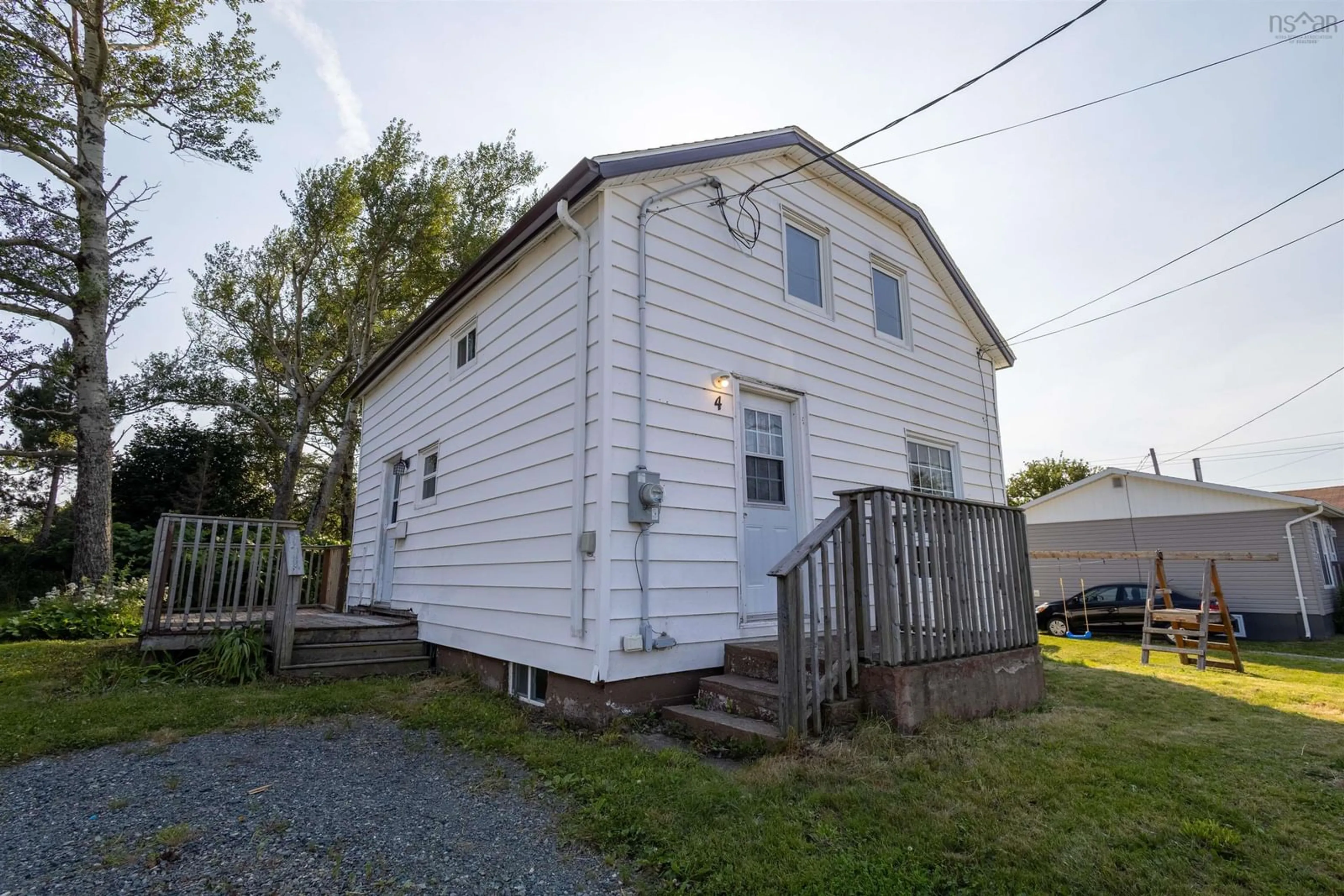 Unknown for 4 Mcpherson St, Glace Bay Nova Scotia B1A 2A7