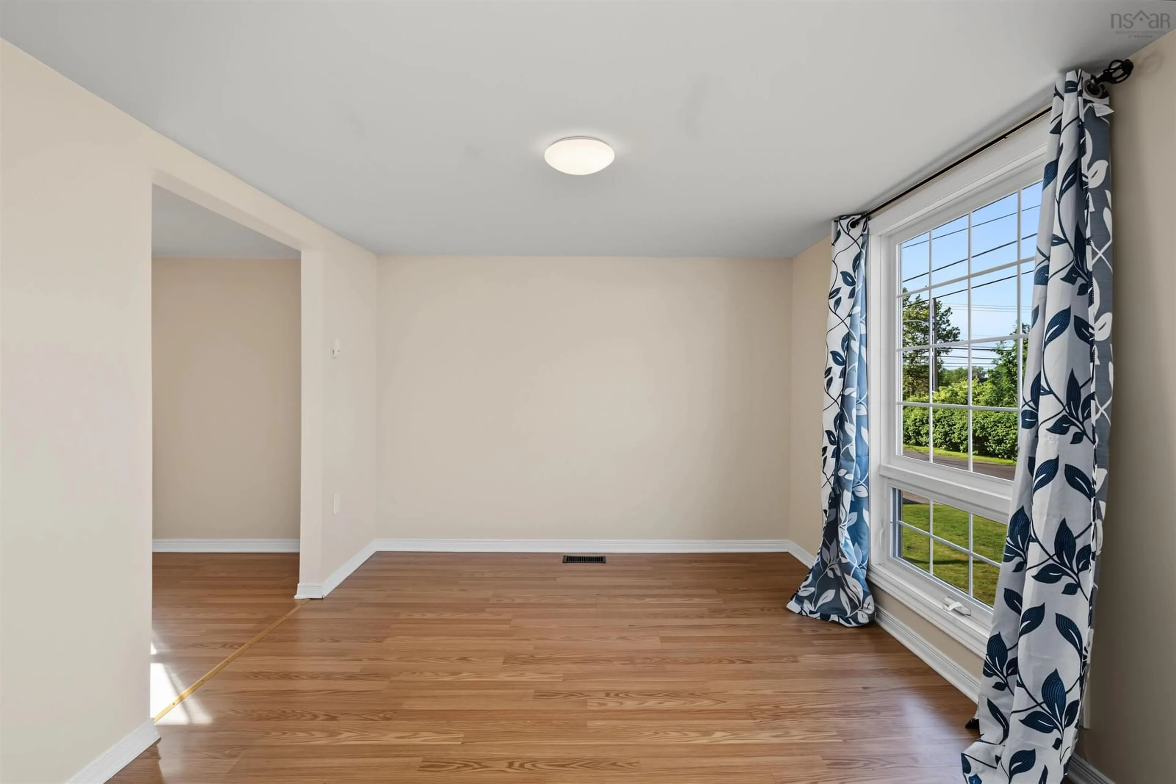 A pic of a room for 4 Mcpherson St, Glace Bay Nova Scotia B1A 2A7