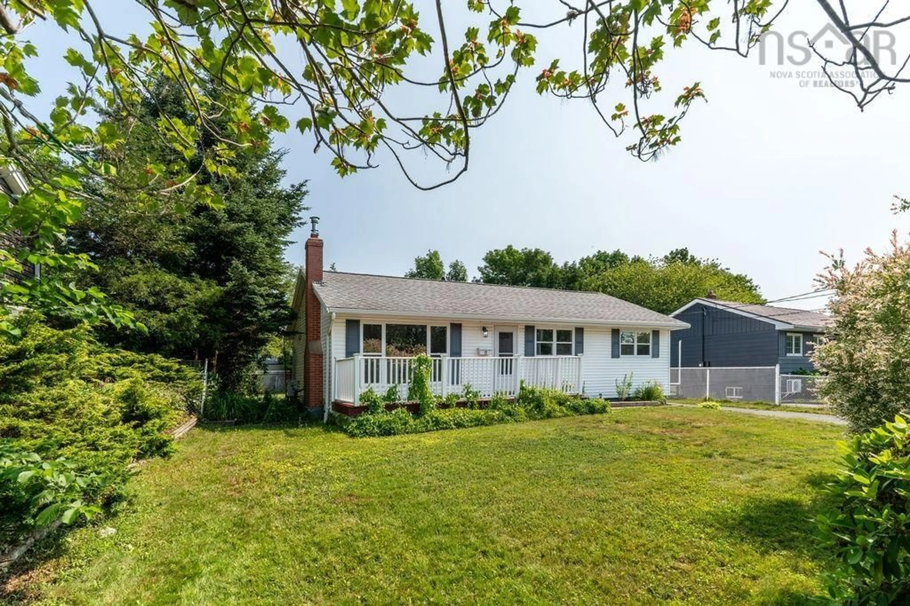 Home with vinyl exterior material, unknown for 17 Topsail Blvd, Woodlawn Heights Nova Scotia B2W 2G5