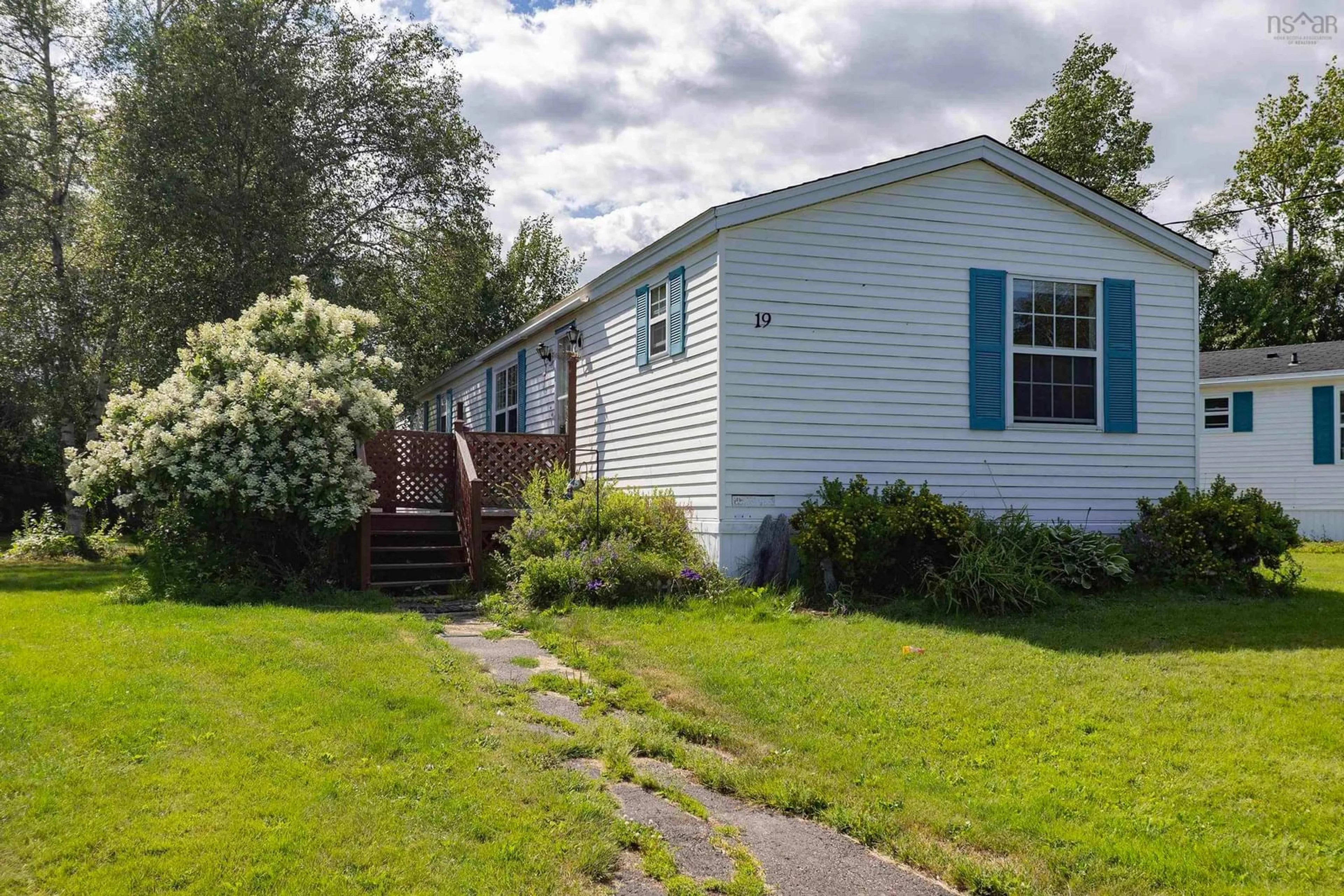 Home with vinyl exterior material, street for 19 Kimberly Crt, Amherst Nova Scotia B4H 4N7