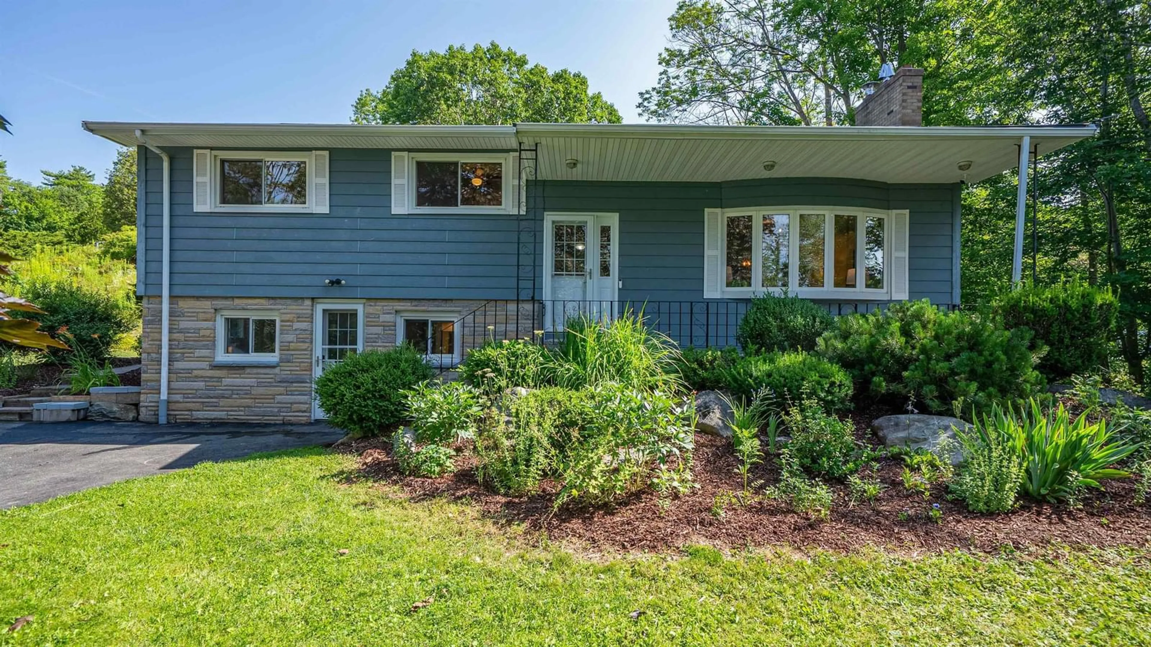 Home with vinyl exterior material, street for 2132 Waverley Rd, Waverley Nova Scotia B2R 1Y9