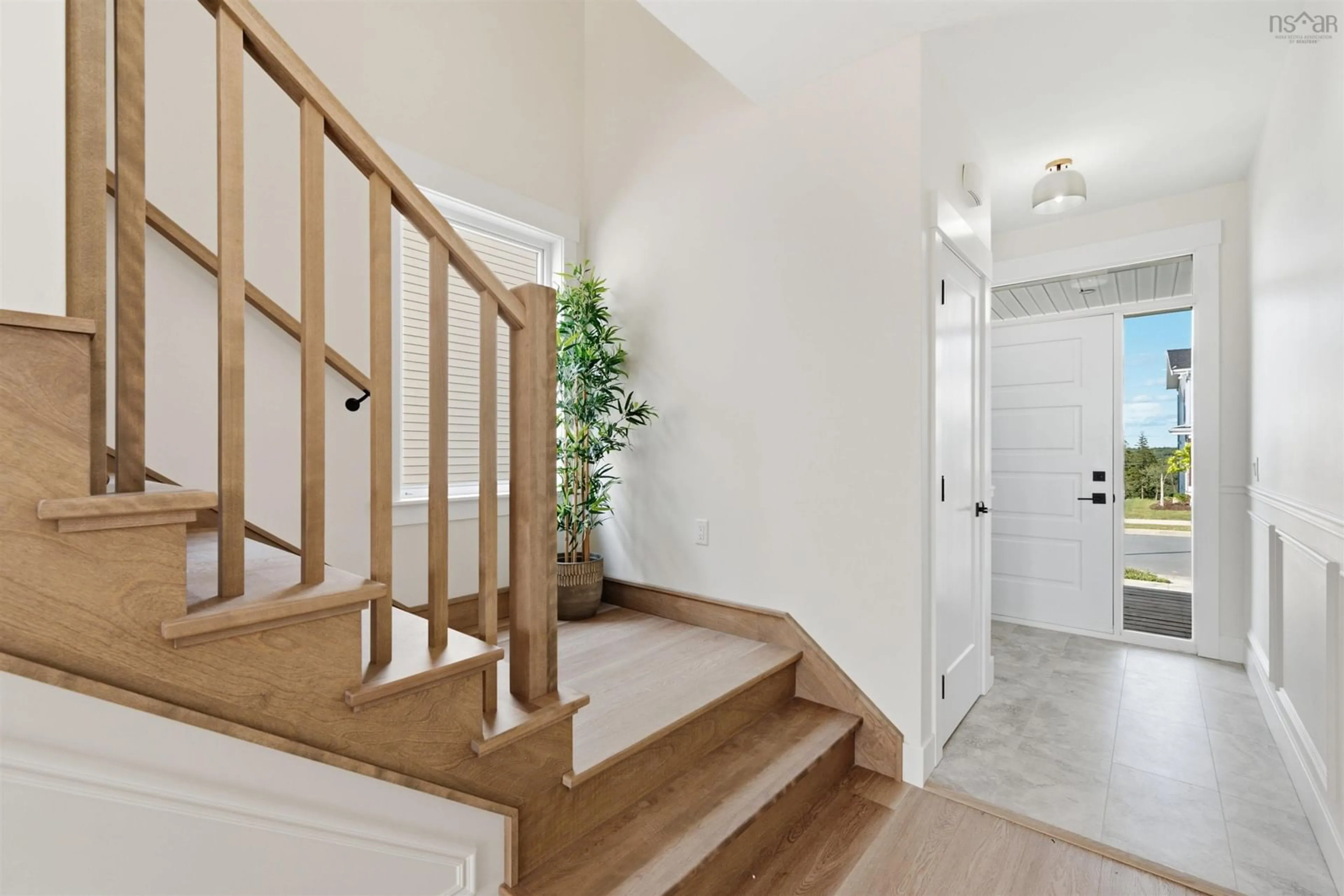 Indoor entryway for 148 Brunello Blvd, Timberlea Nova Scotia B3T 0J4