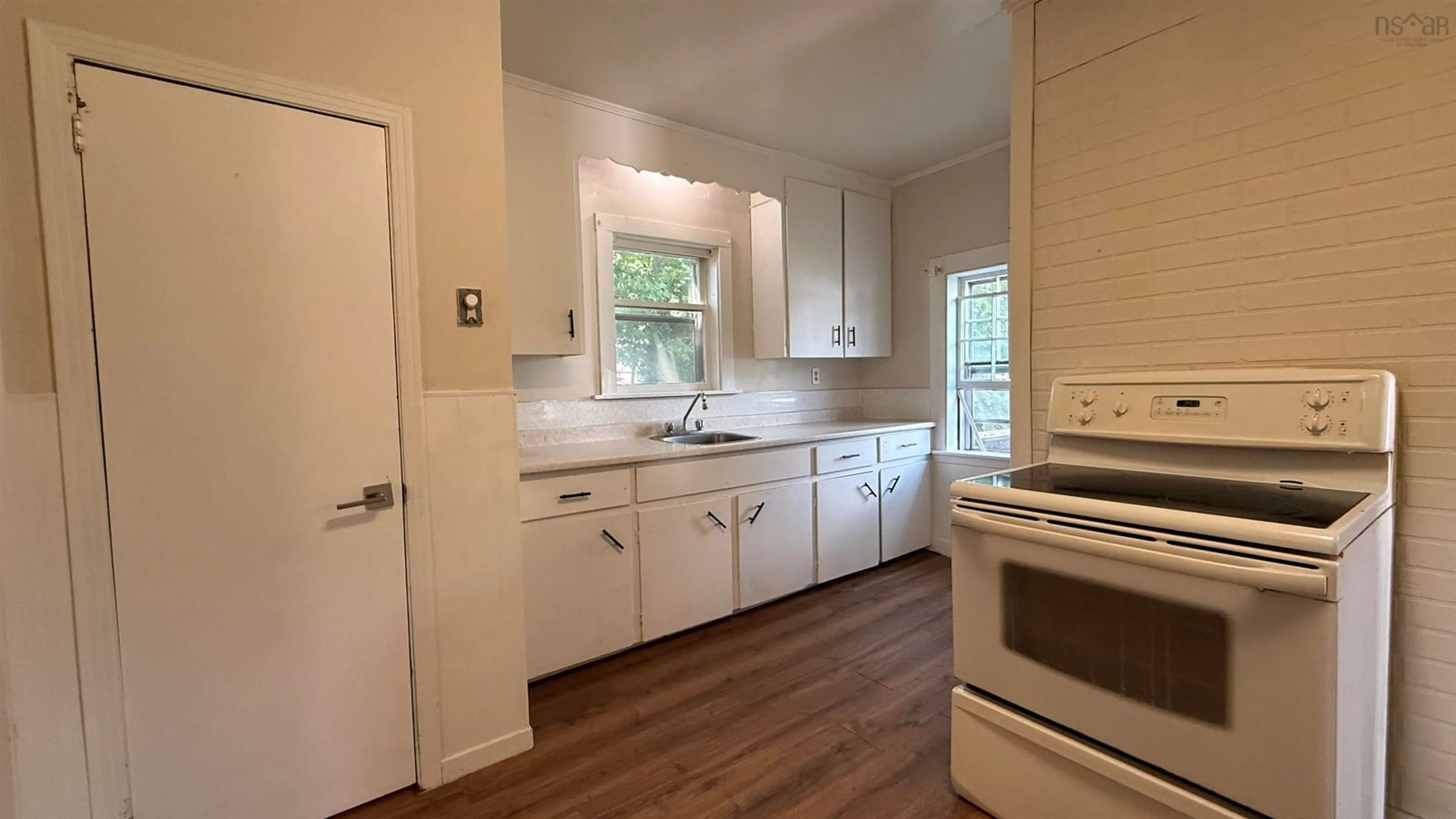 Standard kitchen, unknown for 3 William St, Hantsport Nova Scotia B0P 1P0