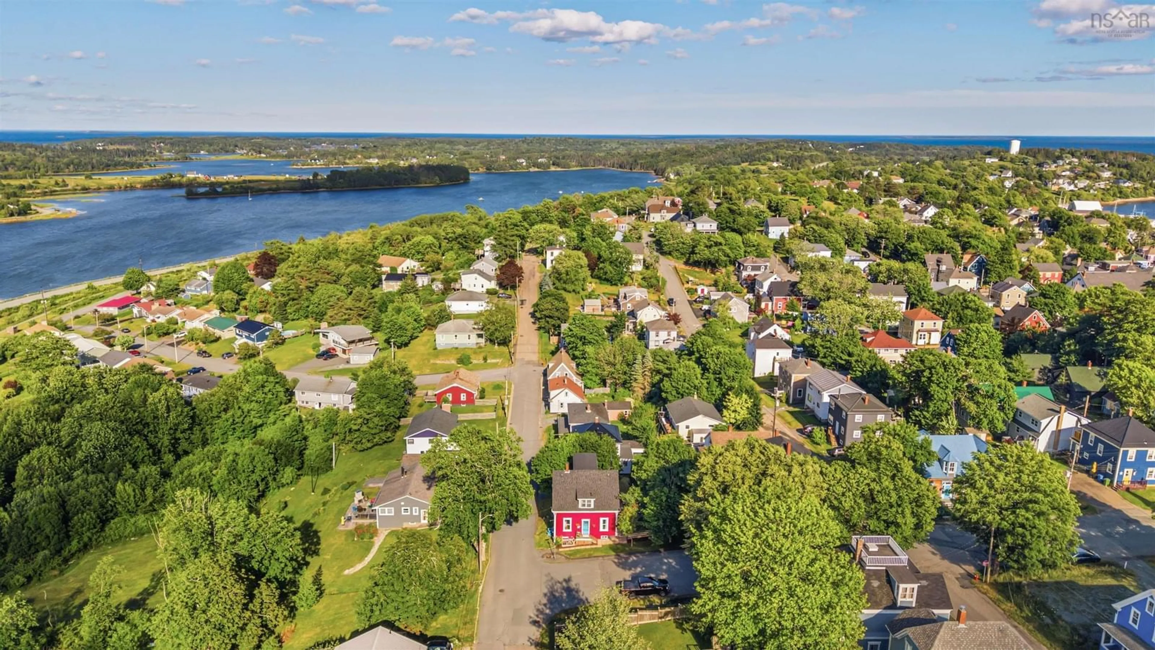 A pic from outside/outdoor area/front of a property/back of a property/a pic from drone, water/lake/river/ocean view for 94 King St, Lunenburg Nova Scotia B0J 2C0