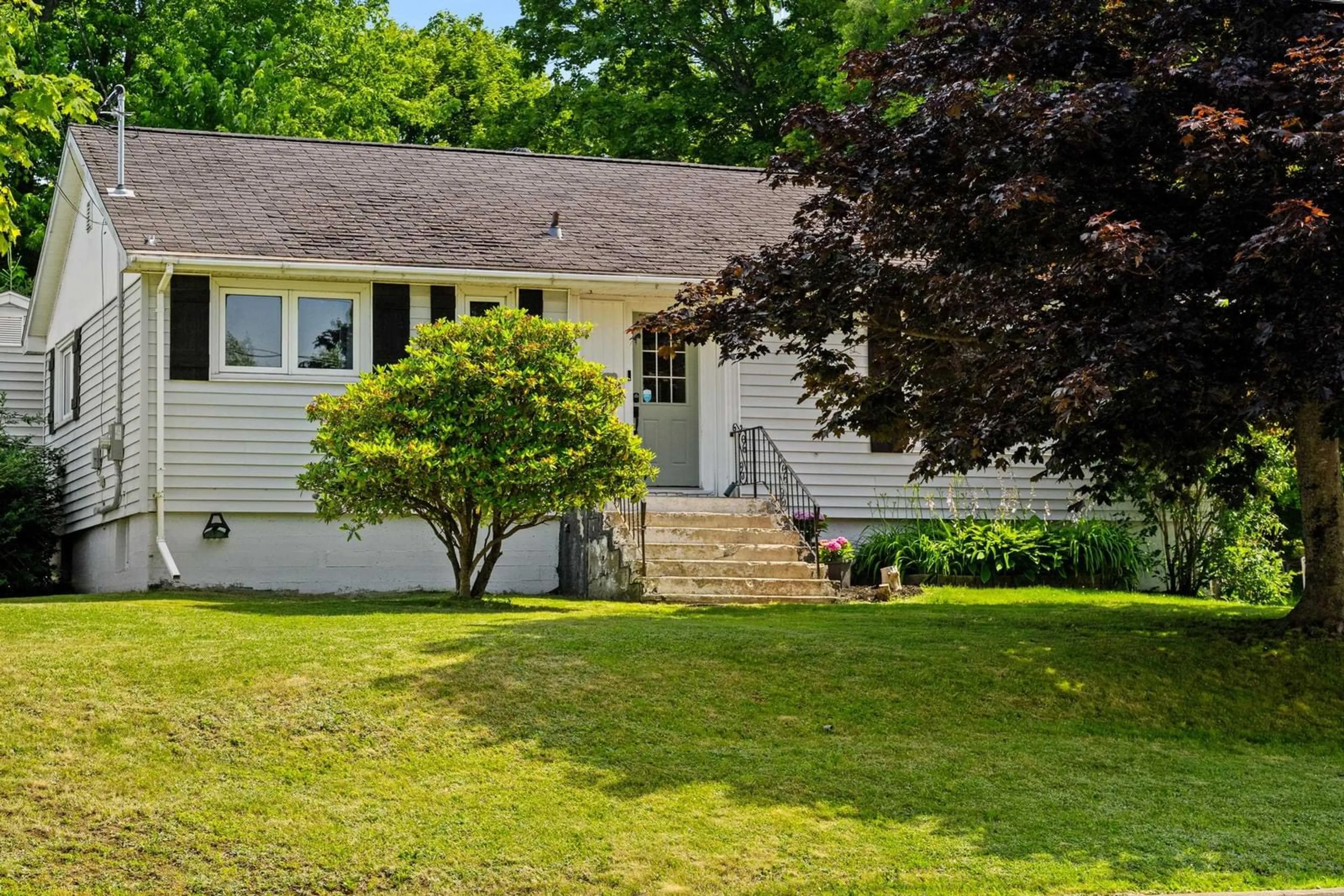 Unknown for 3 Belle Vista Dr, Dartmouth Nova Scotia B2W 2X1