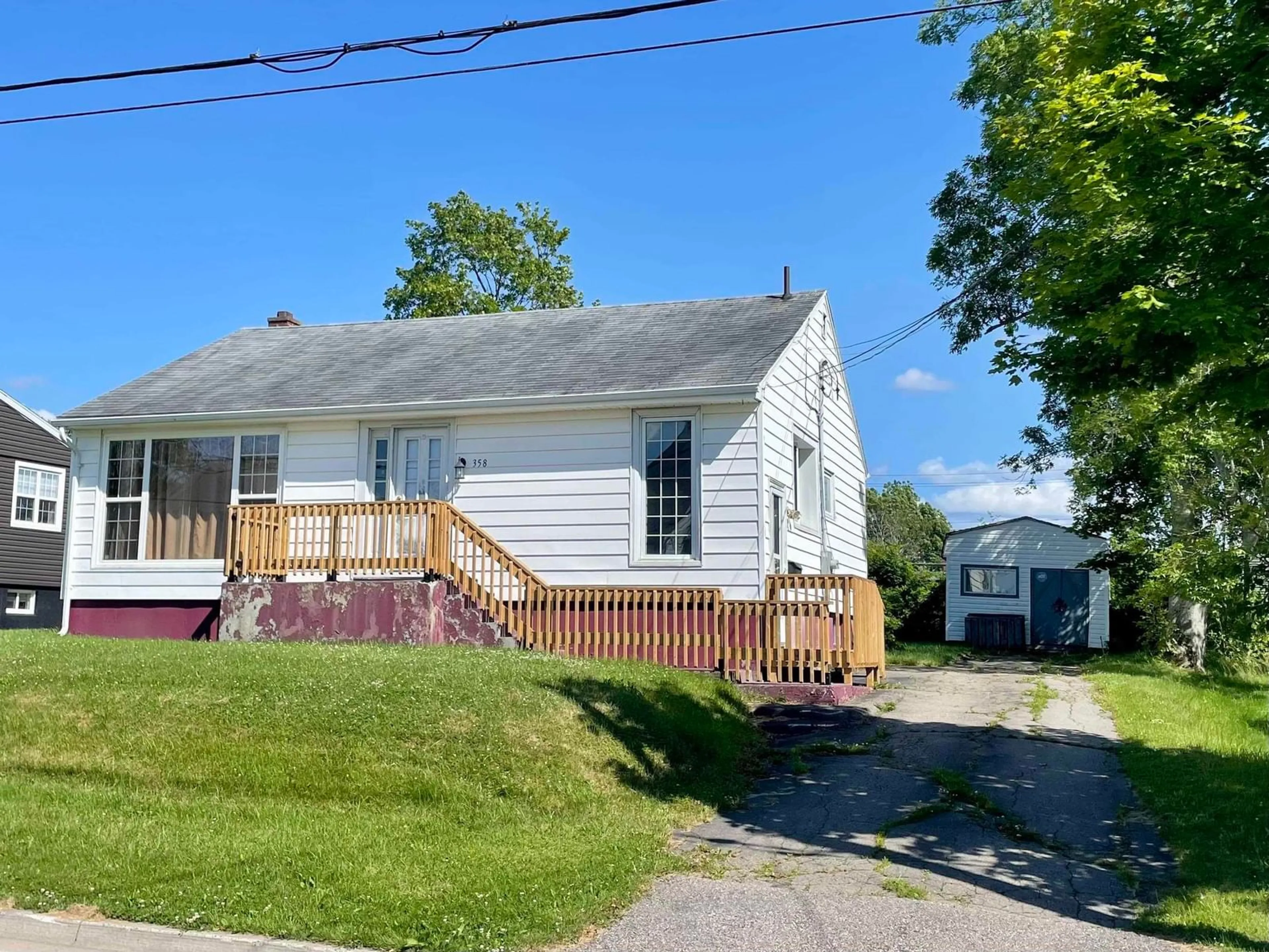 A pic from outside/outdoor area/front of a property/back of a property/a pic from drone, street for 358 Columbia St, Sydney Nova Scotia B1P 4K3
