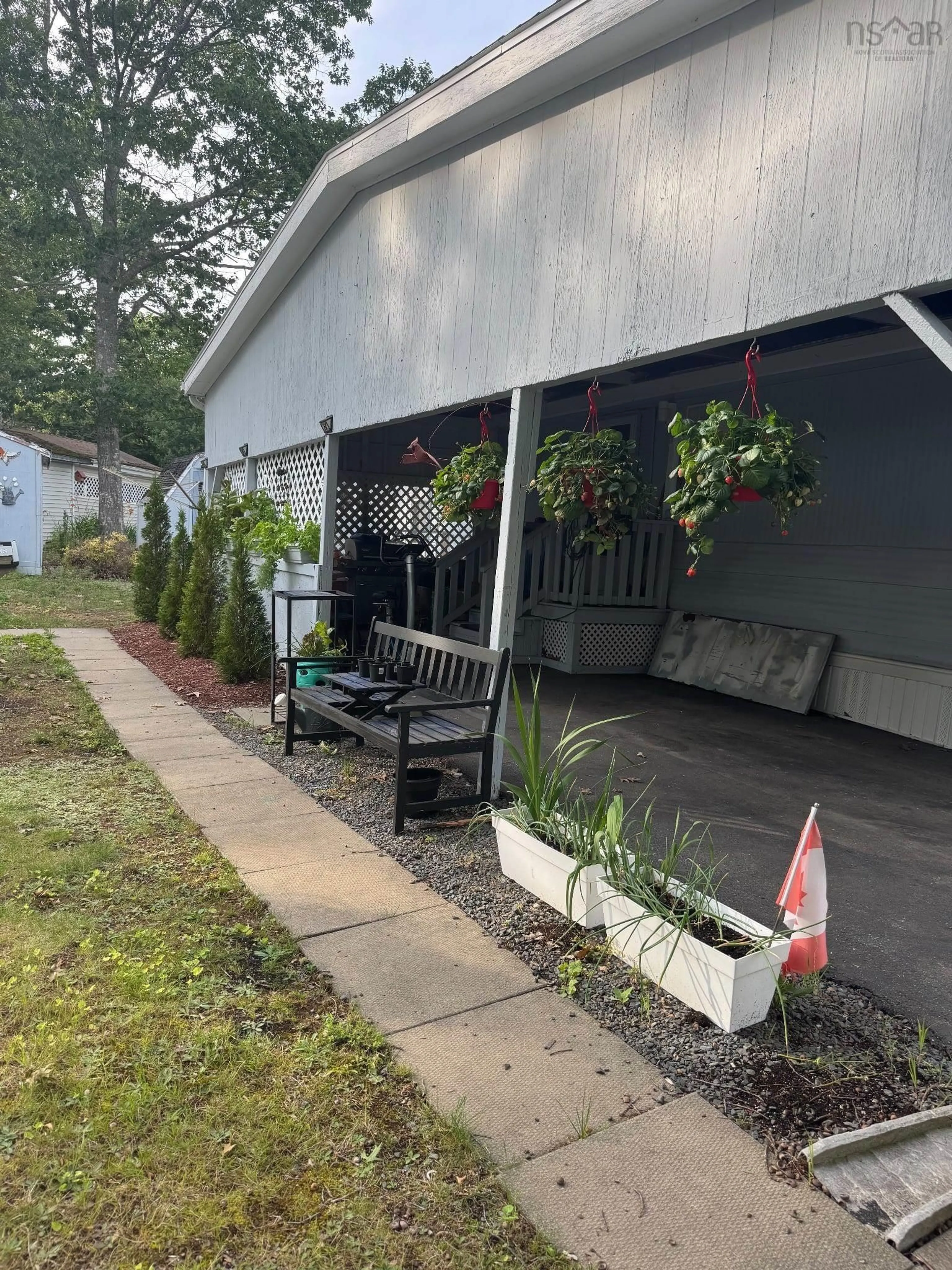 Patio, street for 109 Olympic Ave, New Minas Nova Scotia B4N 3T7