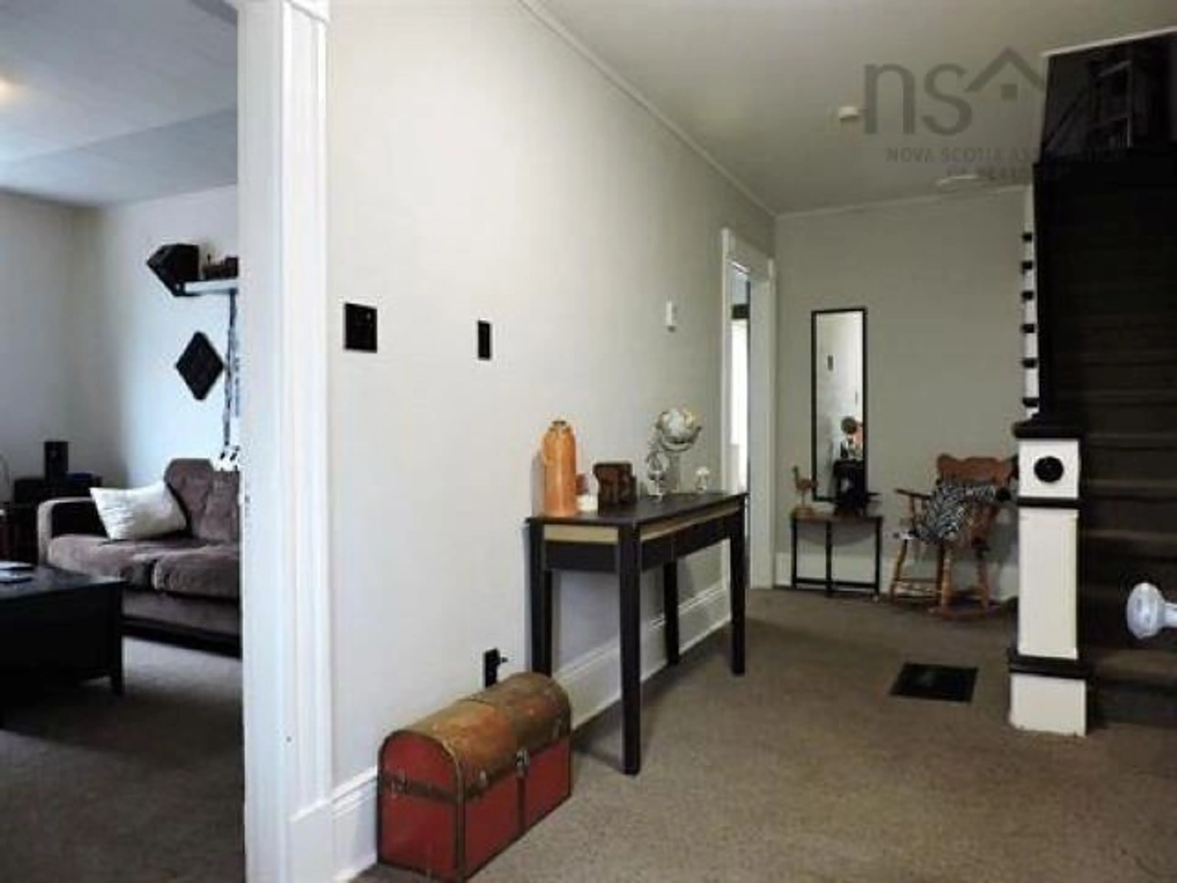Indoor foyer for 2-4 Queen Street Exten, Amherst Nova Scotia B4H 1P8